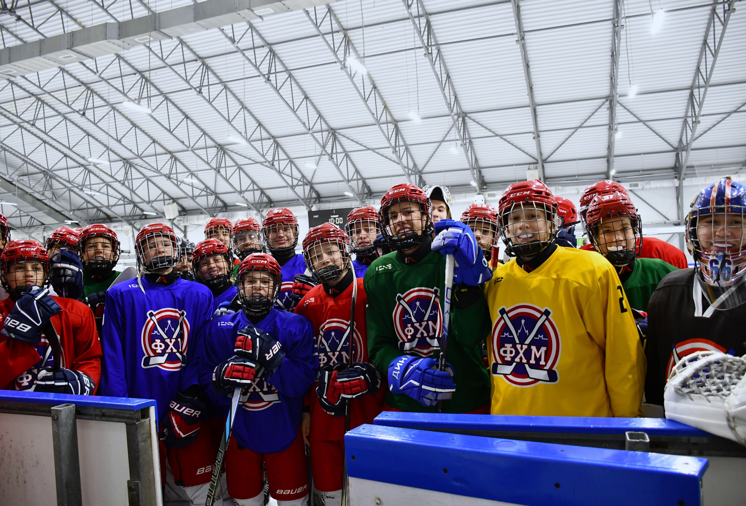 Кандидаты в сборную команду Москвы-2012 получили индивидуальные капы 