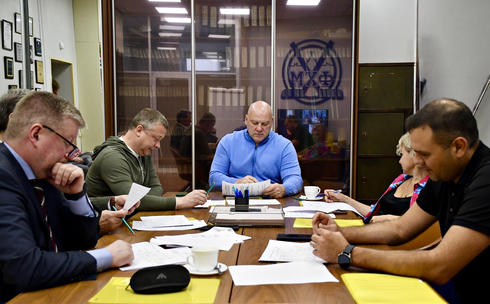 Итоги заседания президиума: утверждены состав участников и схемы соревнований ФХМ