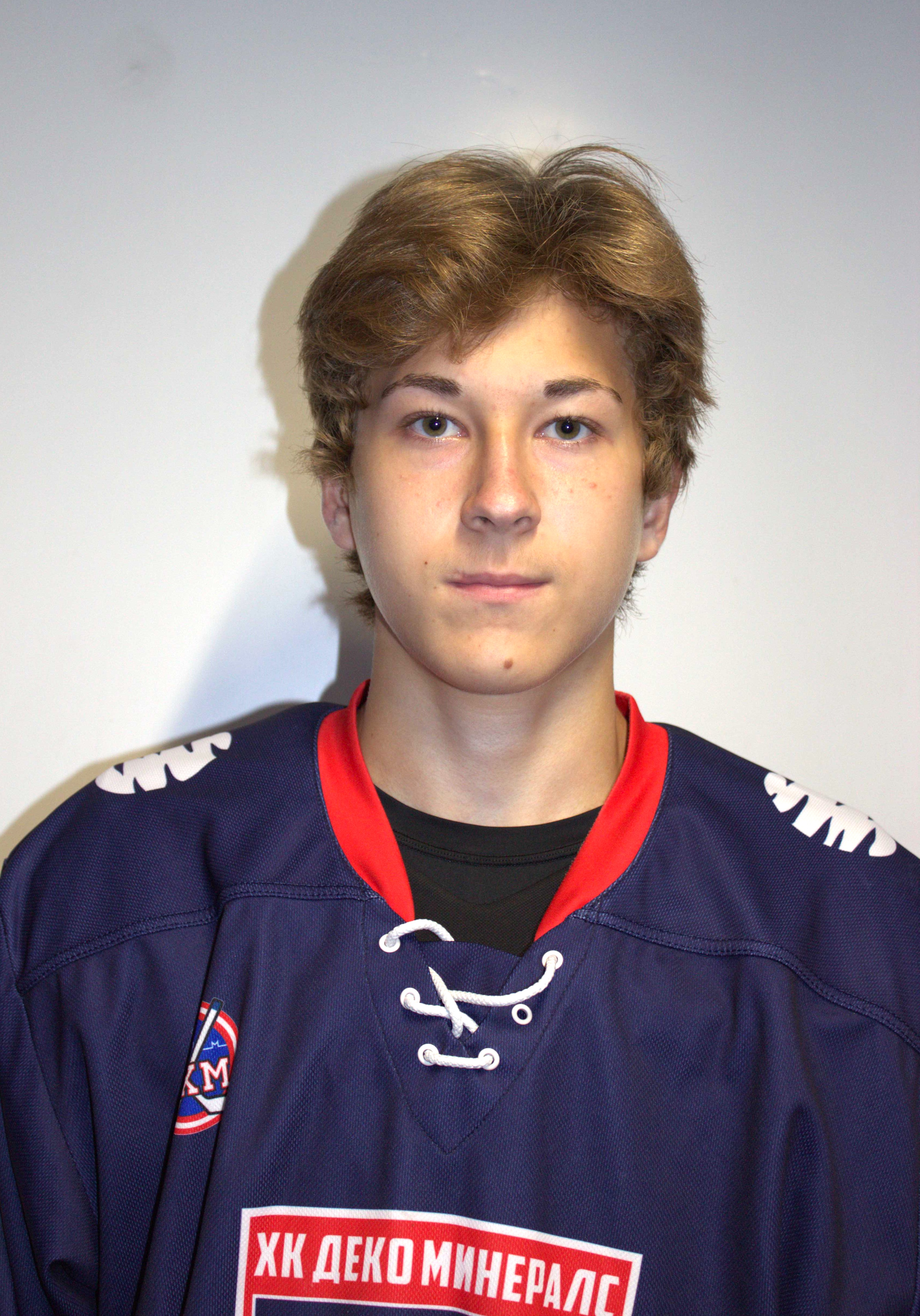 Макар Нелюбов