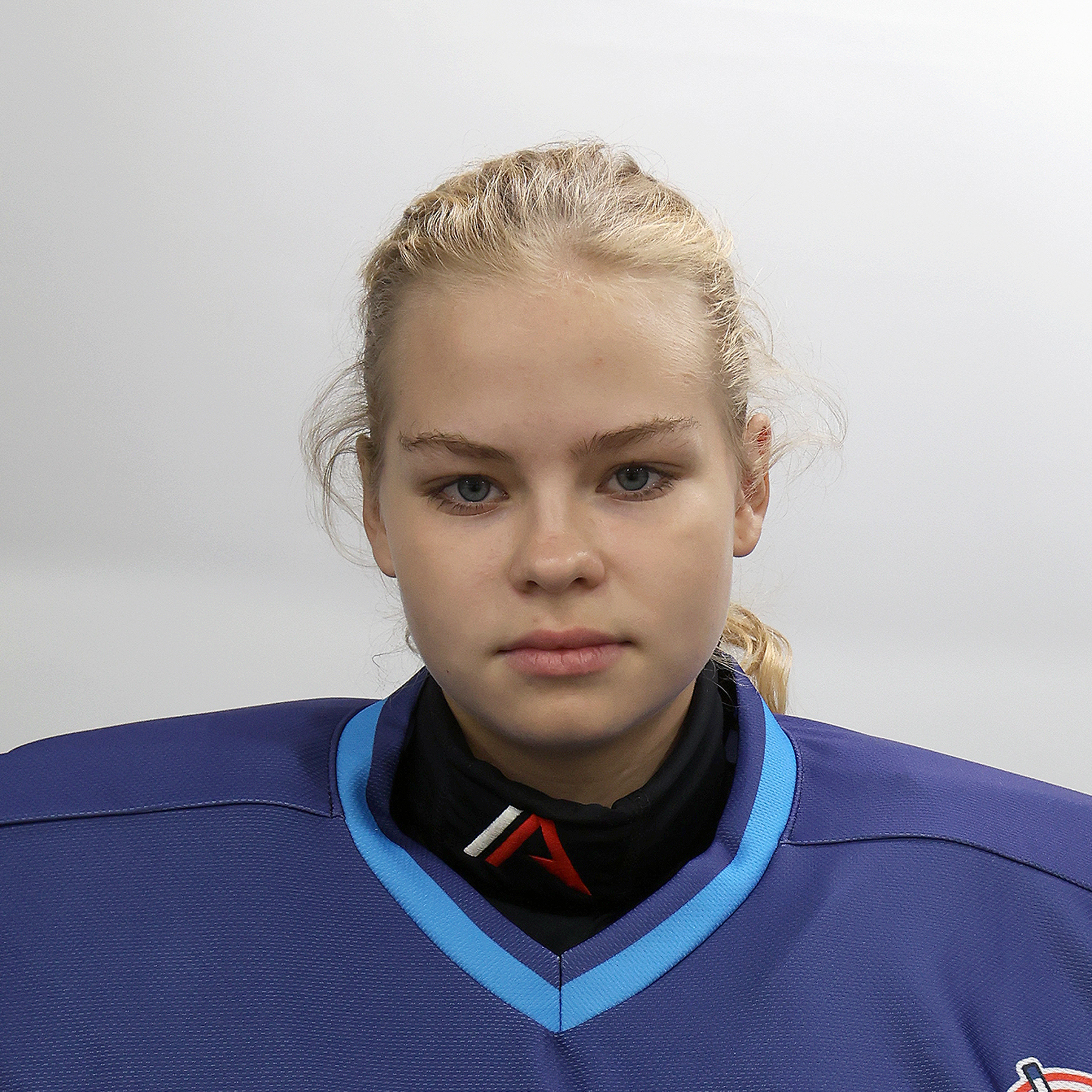 Алина Попкова