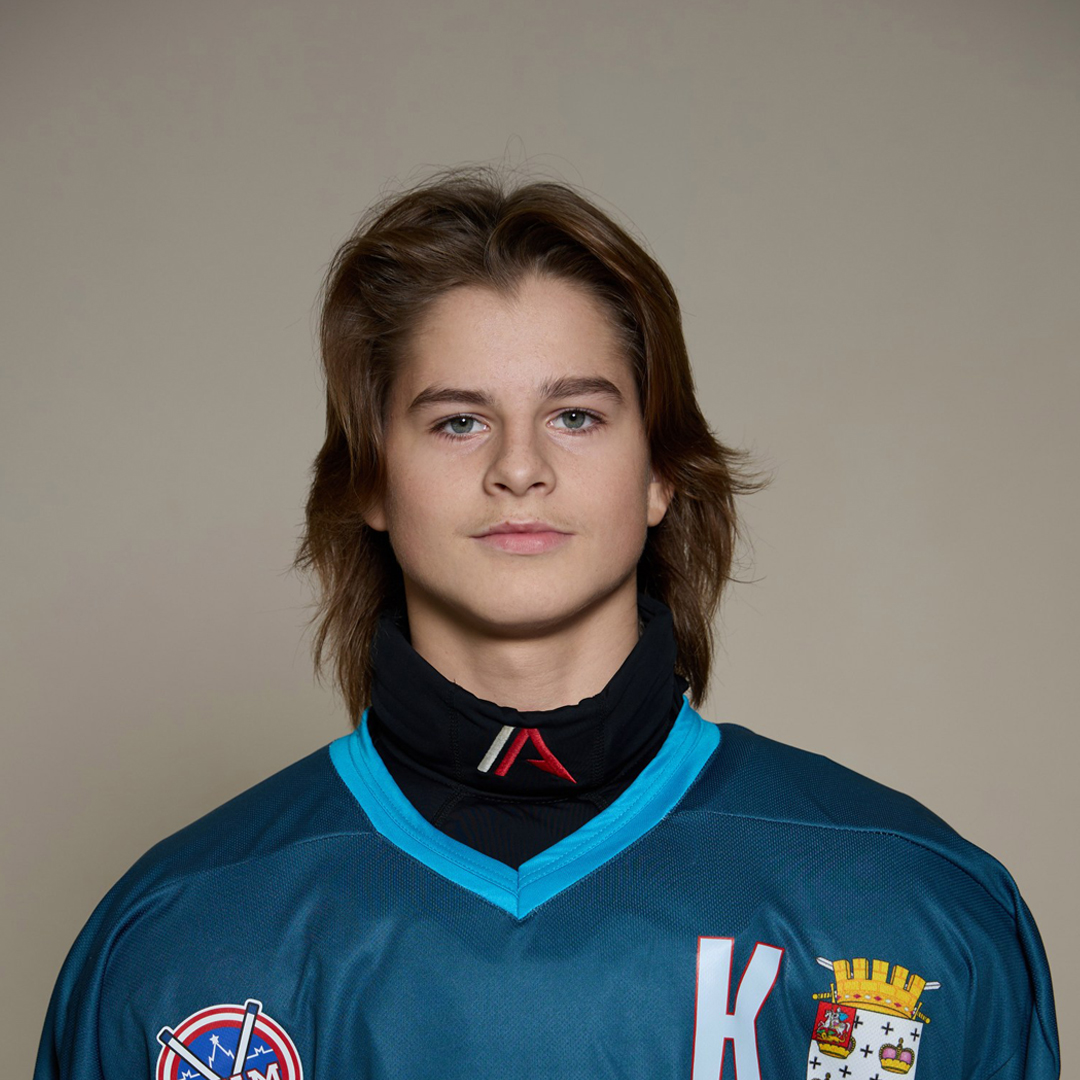 Никита Титов