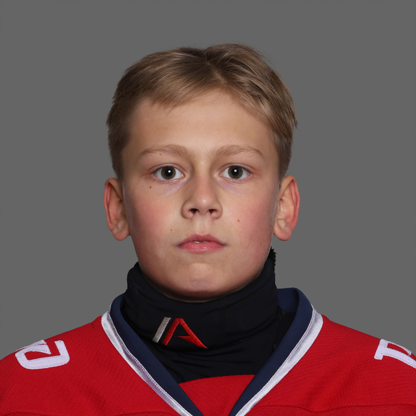 Денис Борисов