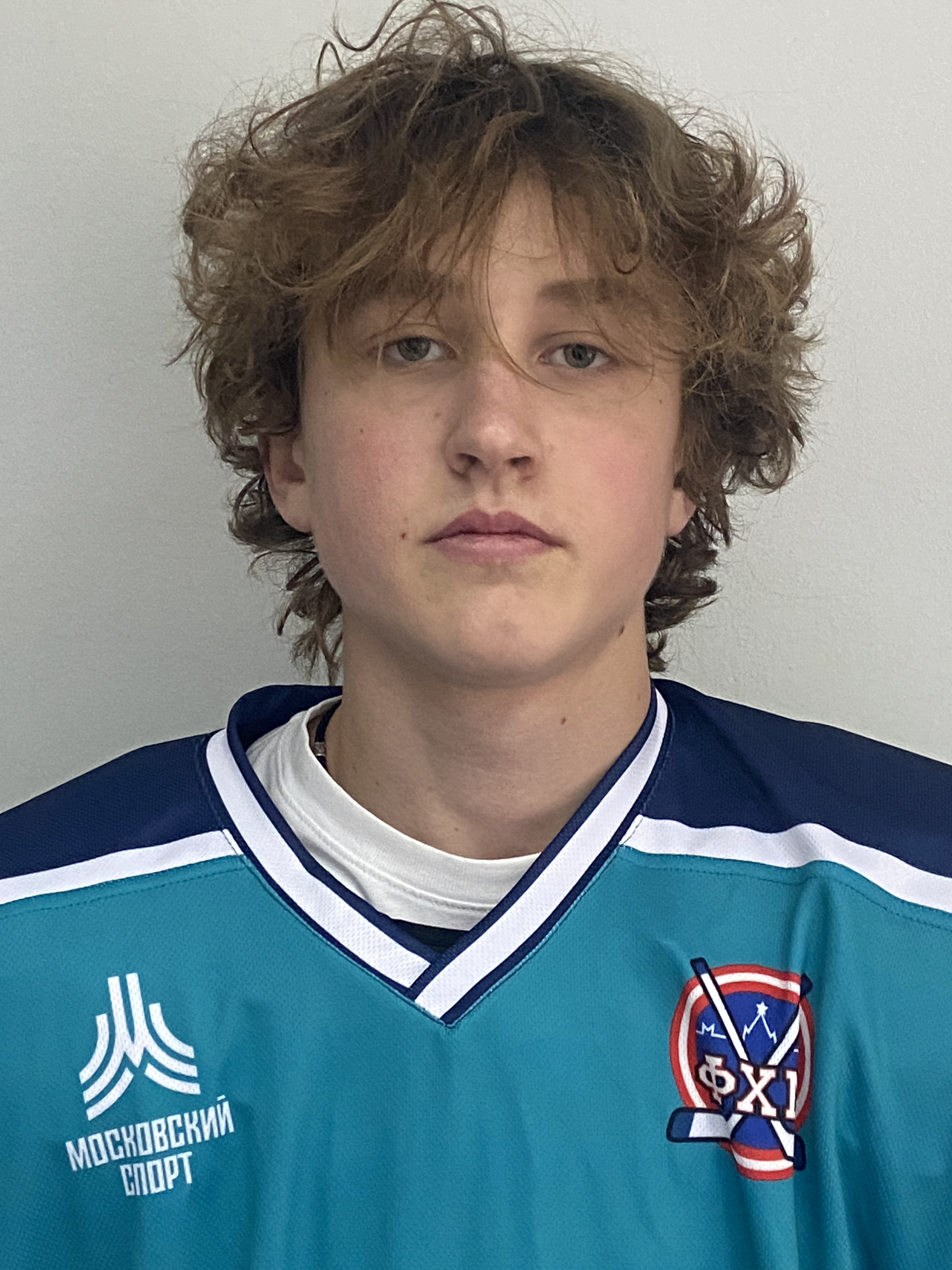 Александр Ларин