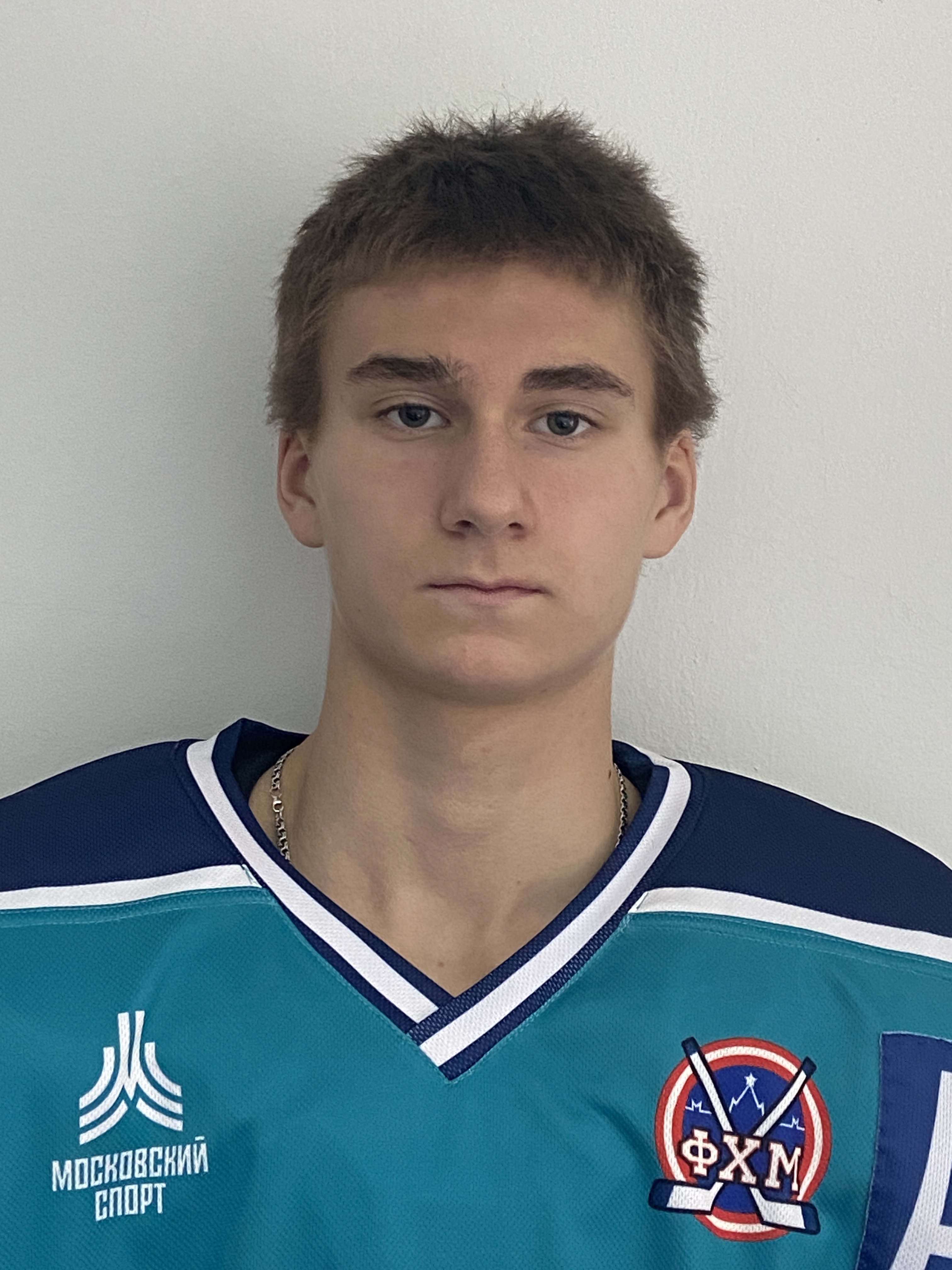 Константин Устьянцев