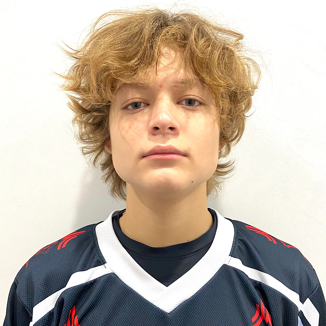 Максим Лапенков