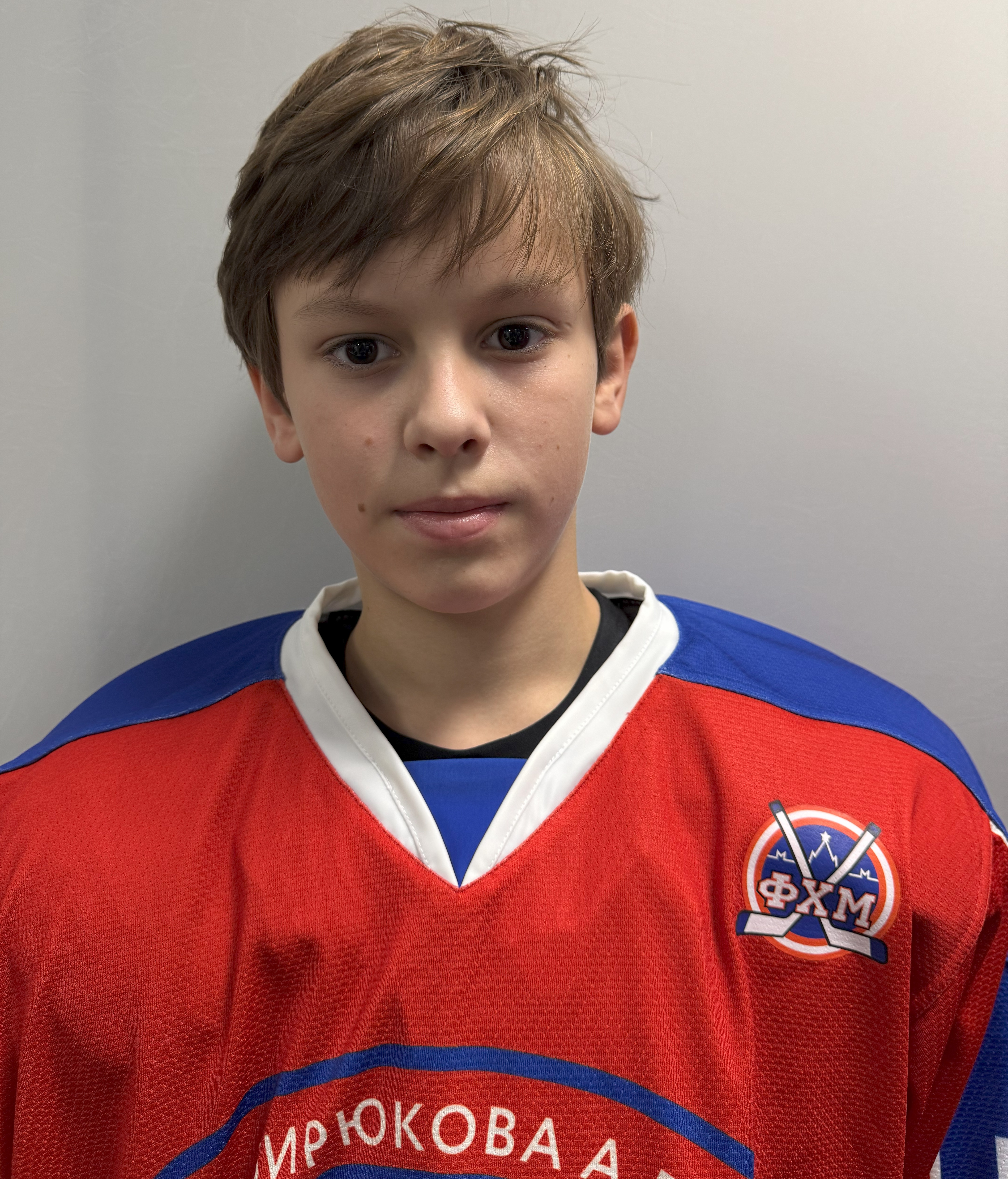 Лев Головкин