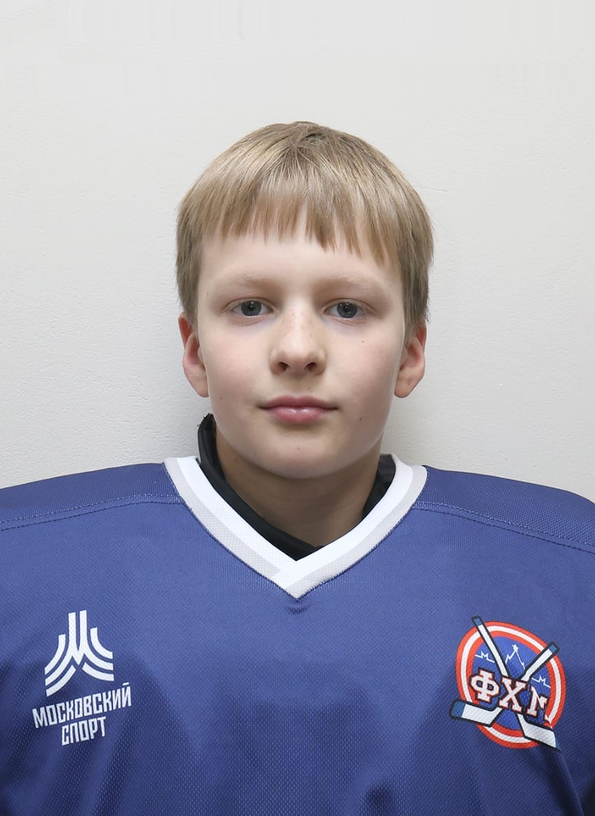 Иван Степанов