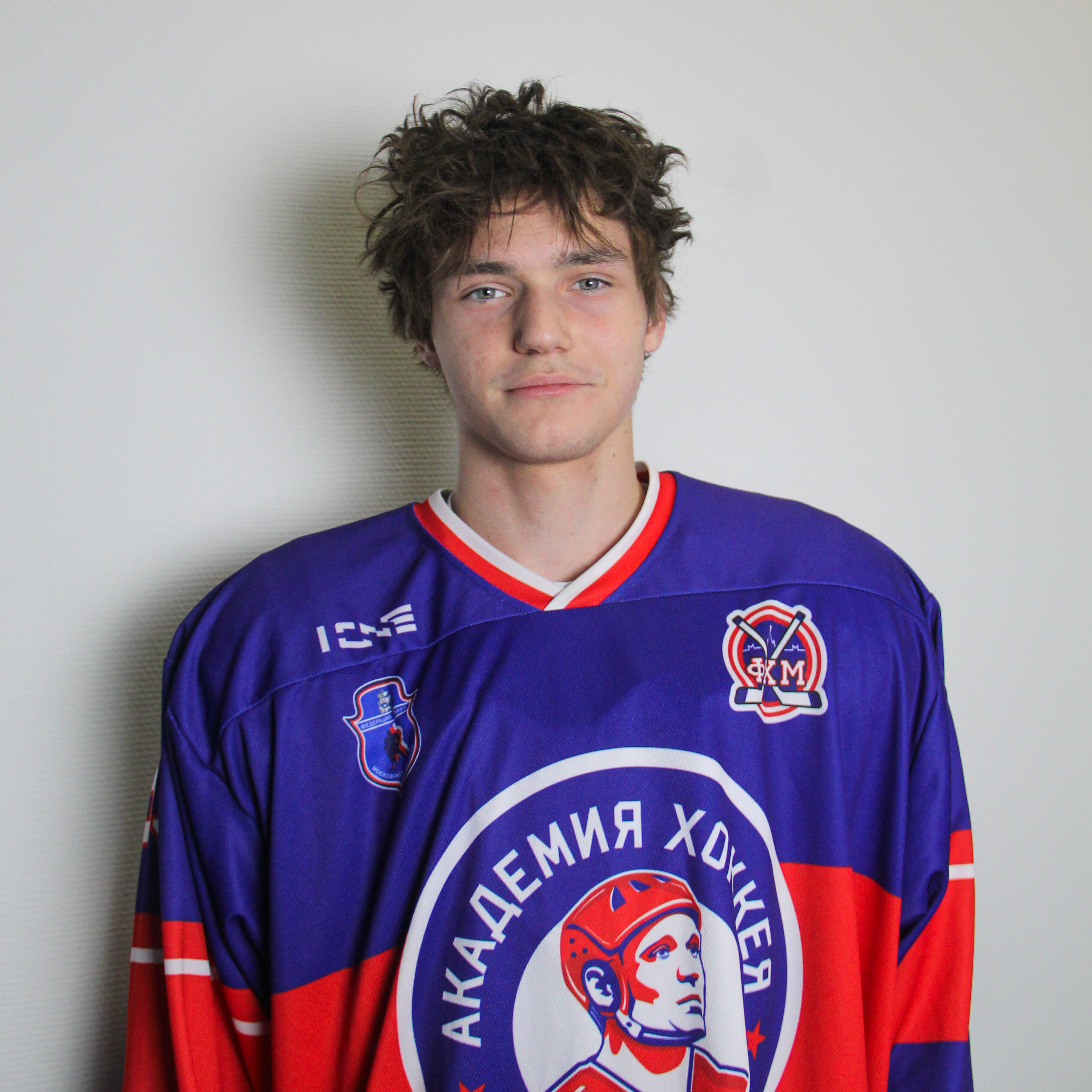 Максим Потапов