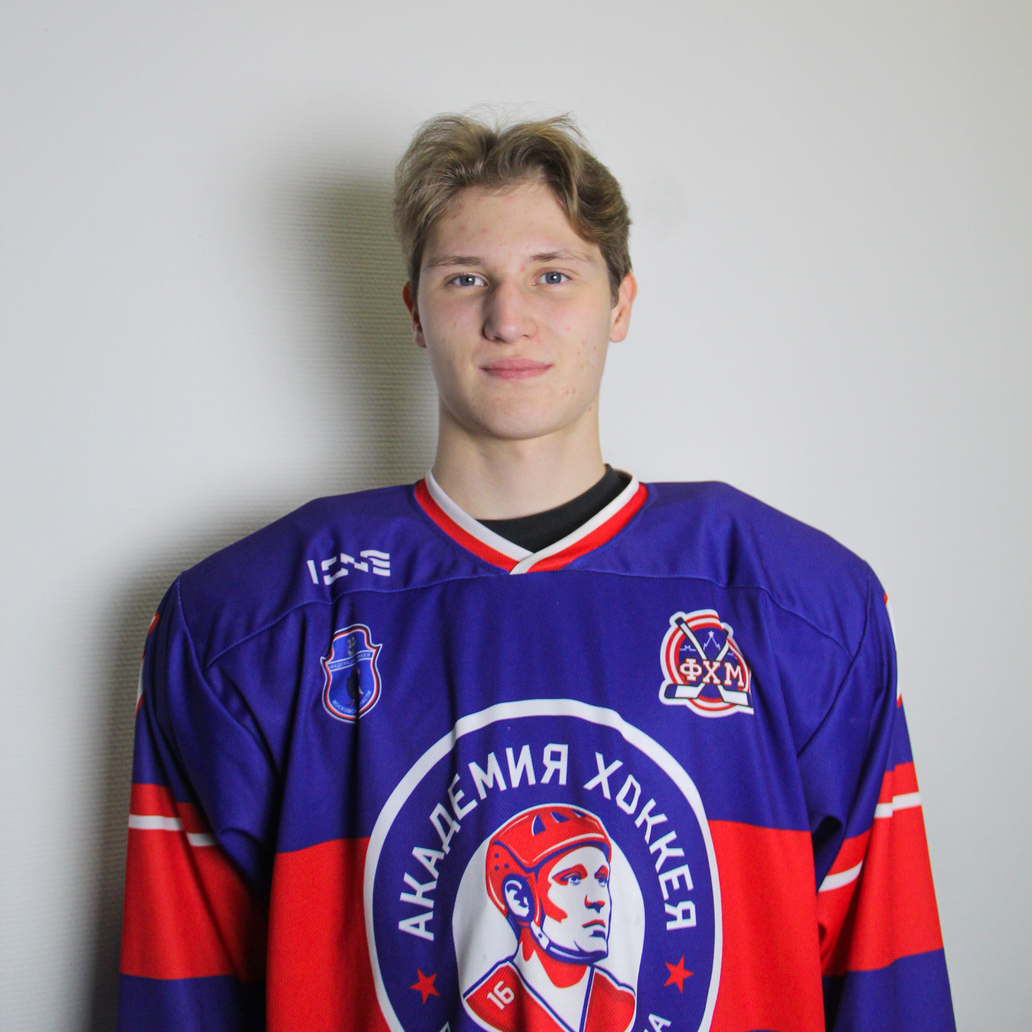 Артур Плугарев