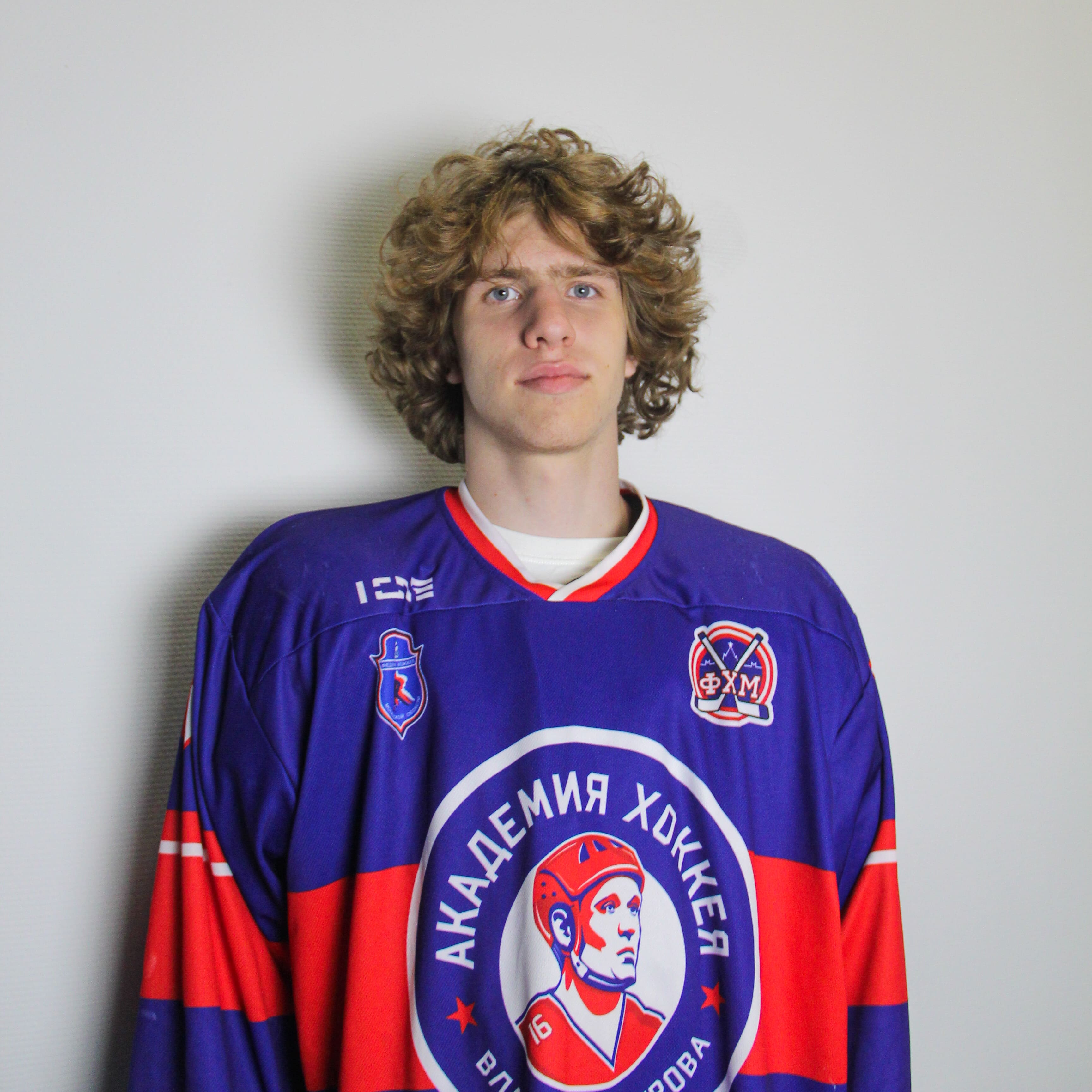 Владислав Елистратов