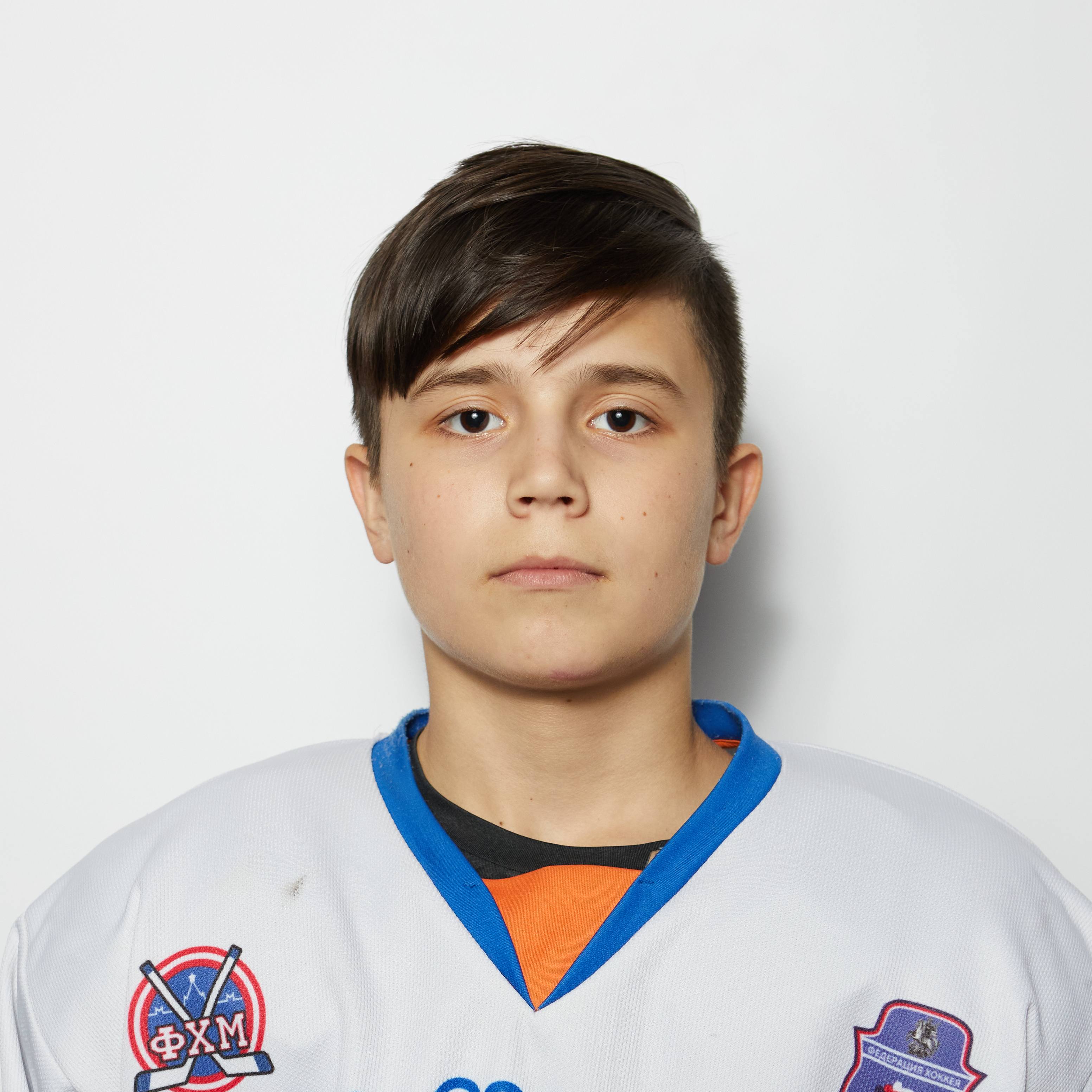 Максим Кононов