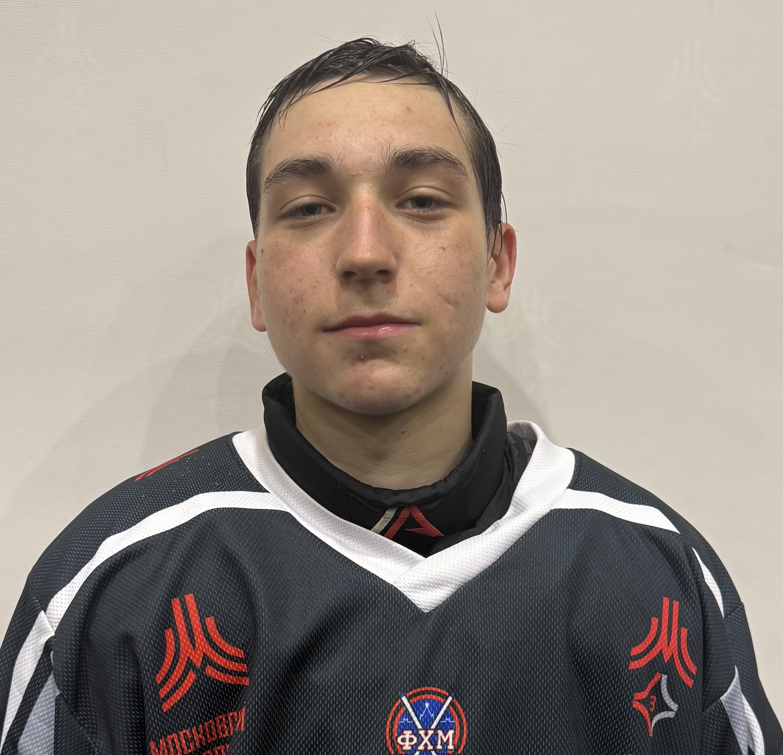 Артем Быстров