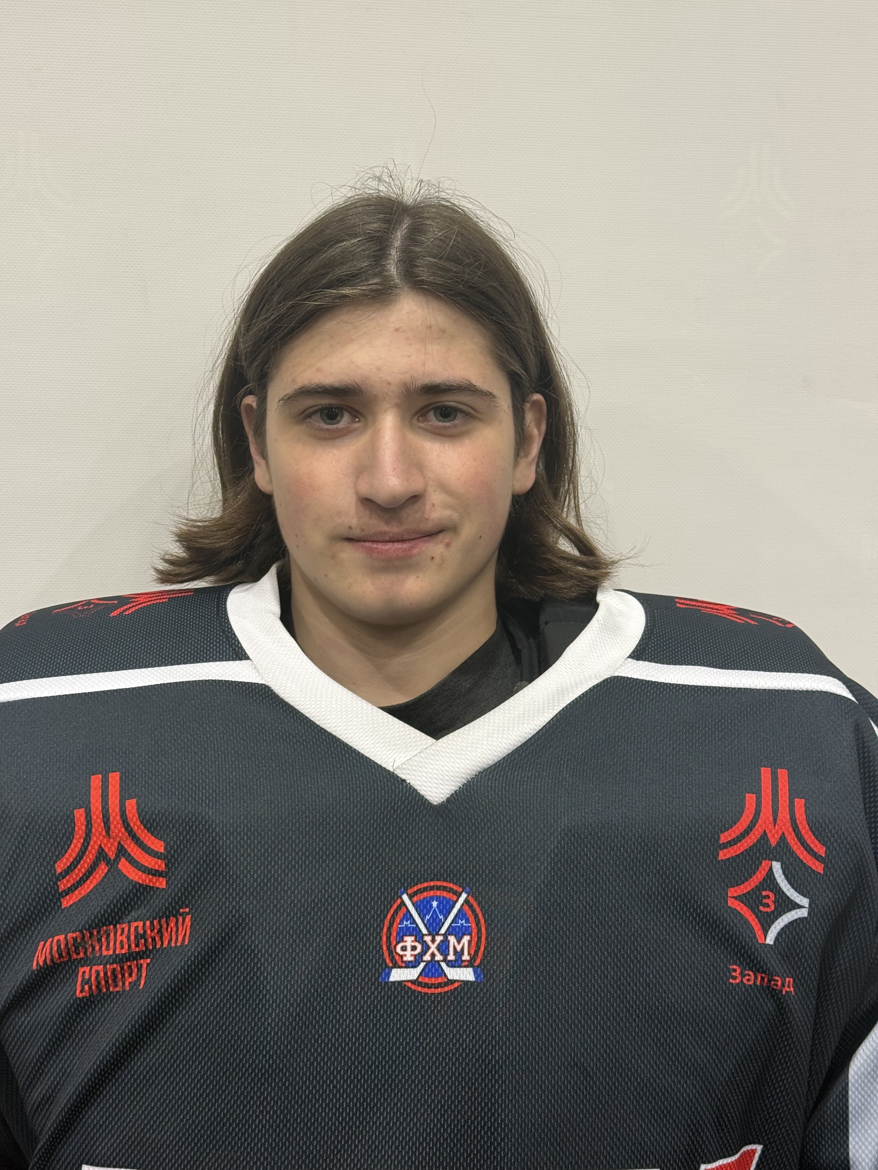 Кирилл Захаров