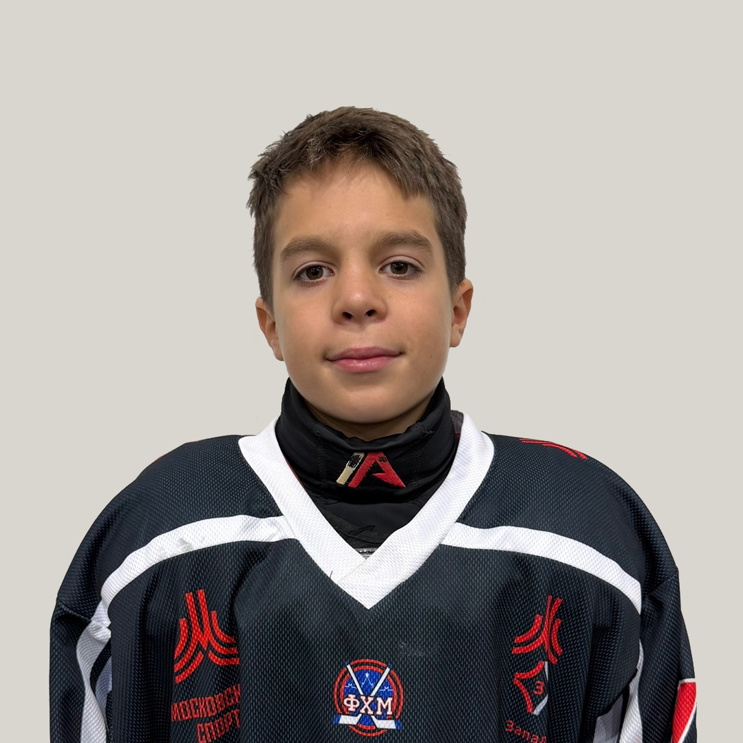 Максим Апонович