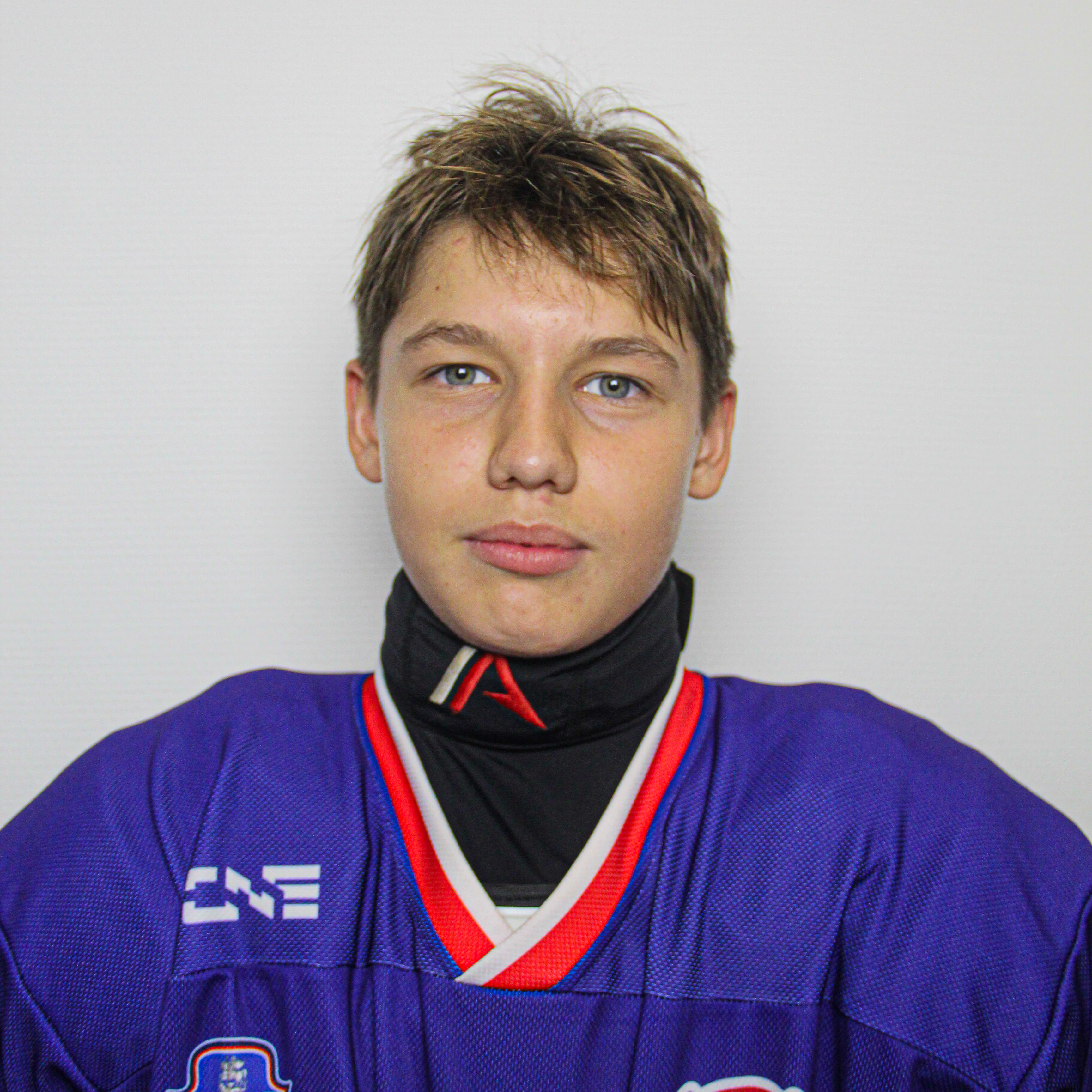 Георгий Ларионов