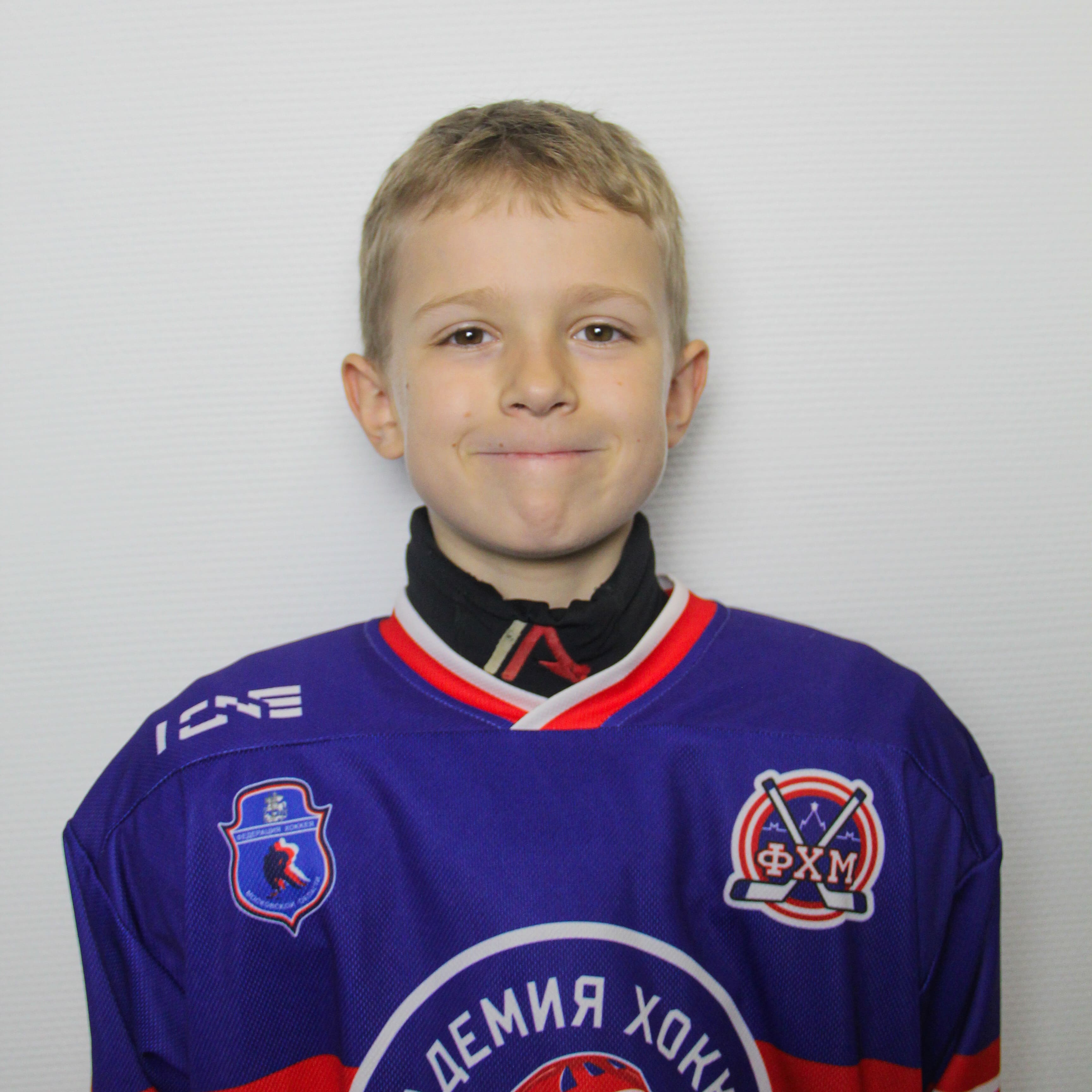 Максим  Богацкий