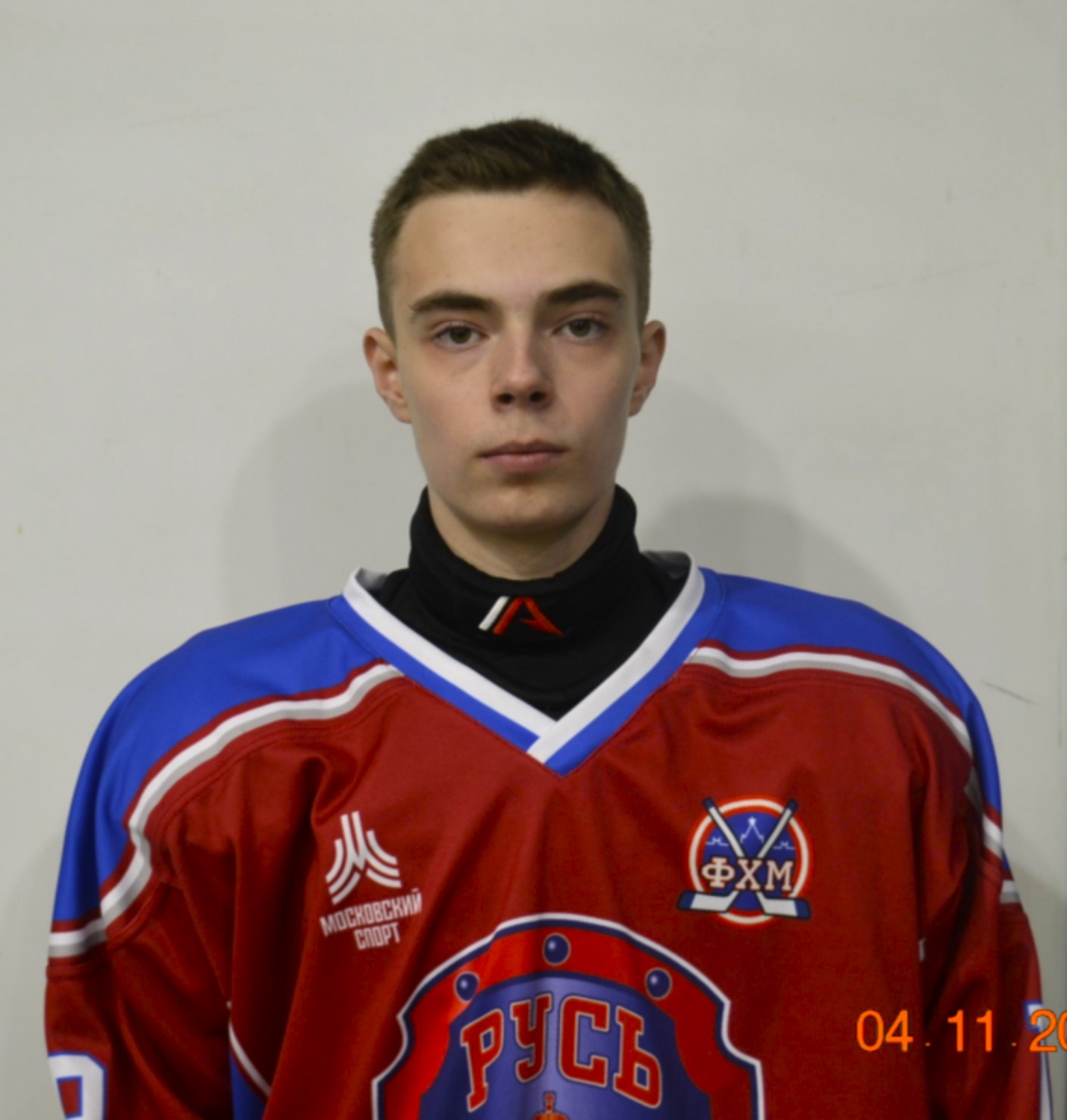 Максим Волков