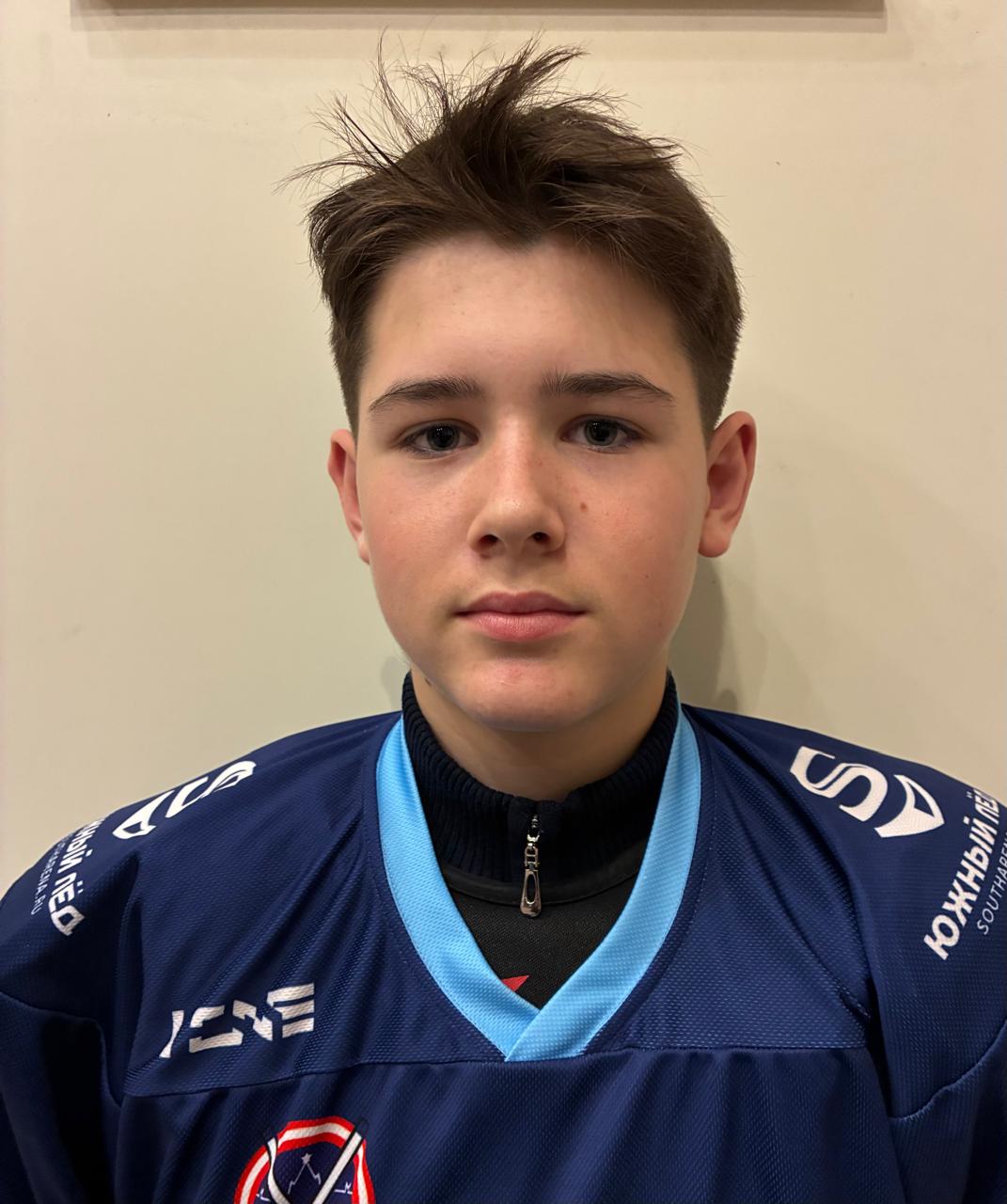 Артем Назаренко