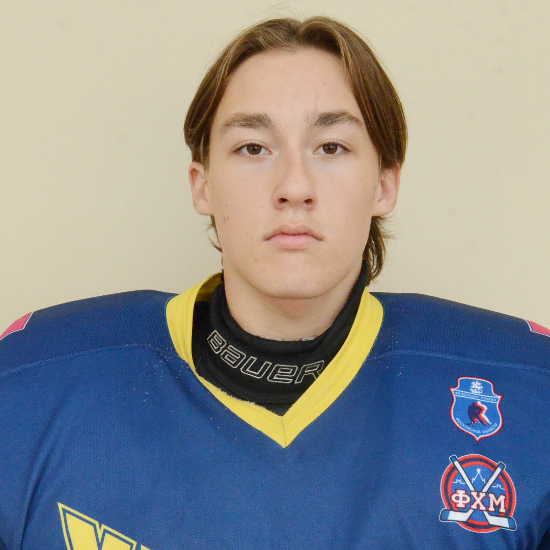 Артем Глухов