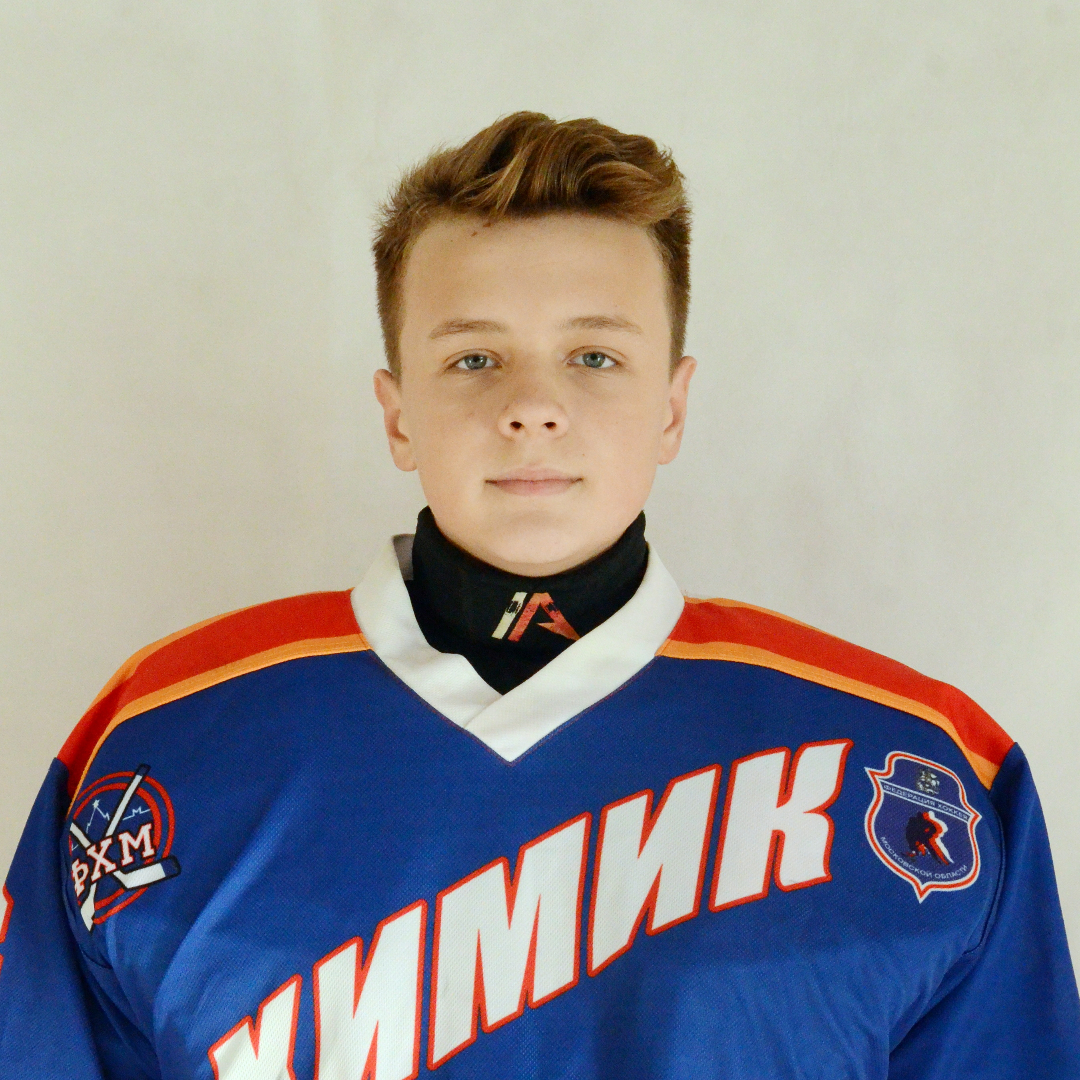 Андрей Белютин