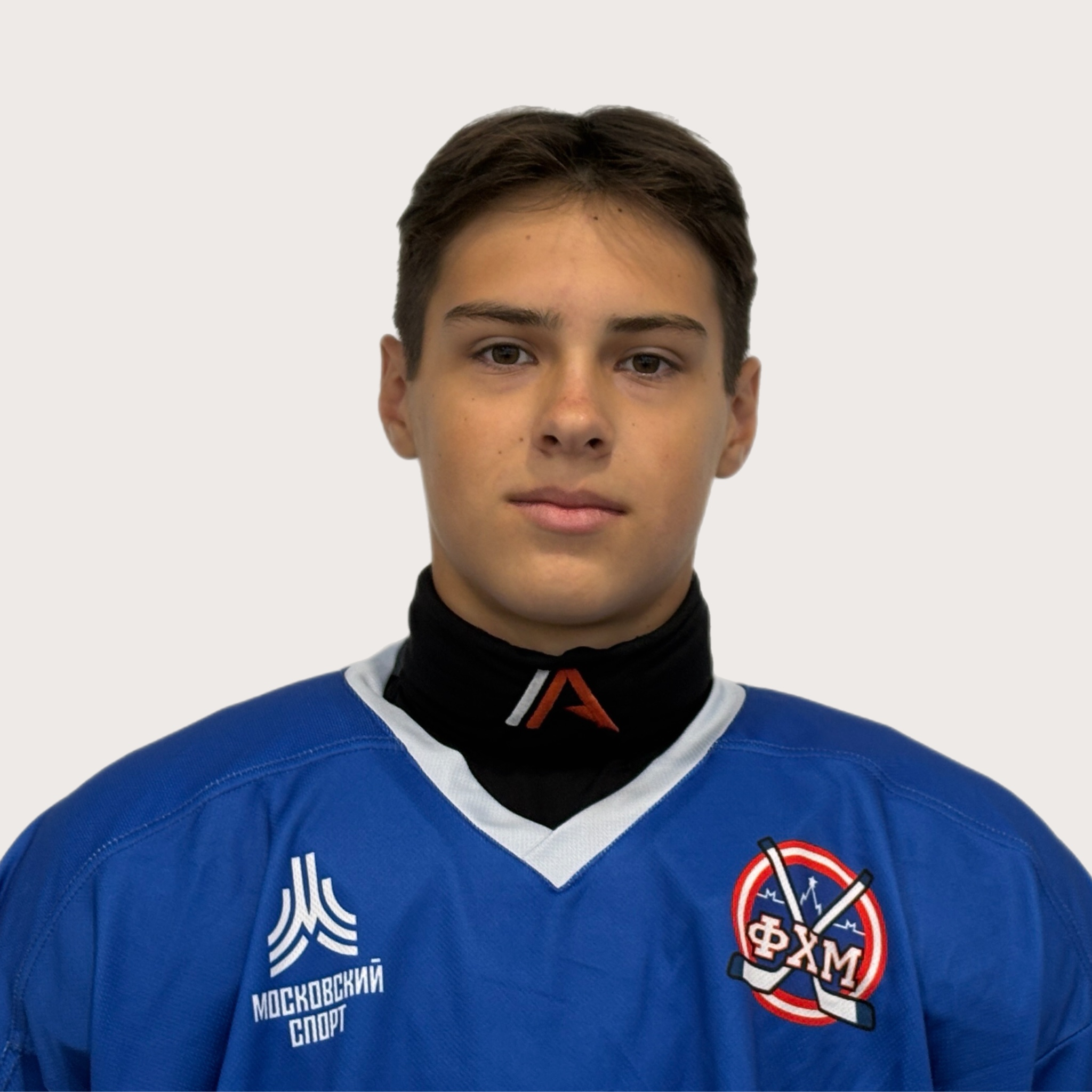 Артём Головин