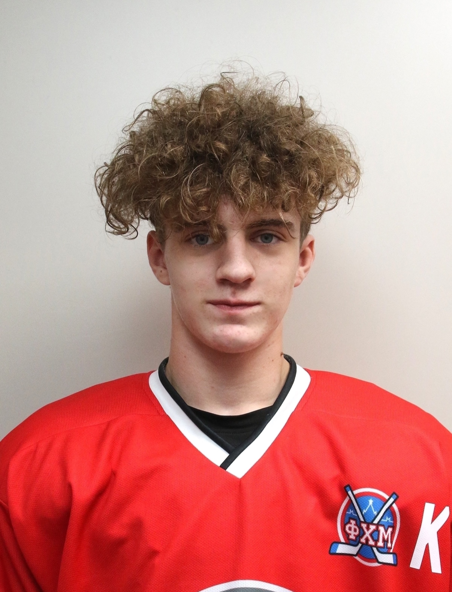 Денис Власов