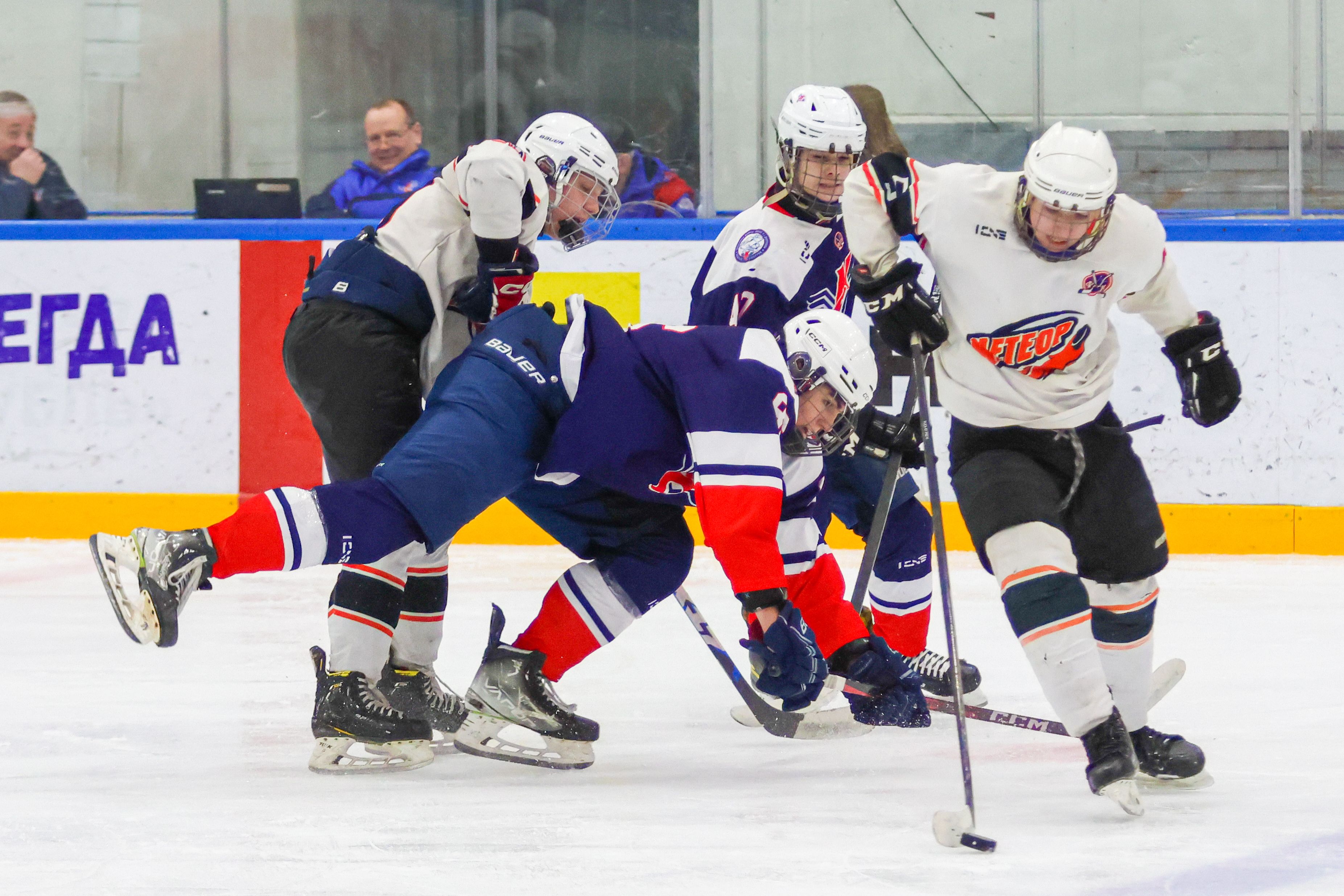 Фото: Крылья Советов-2008 – Метеор – 3:2