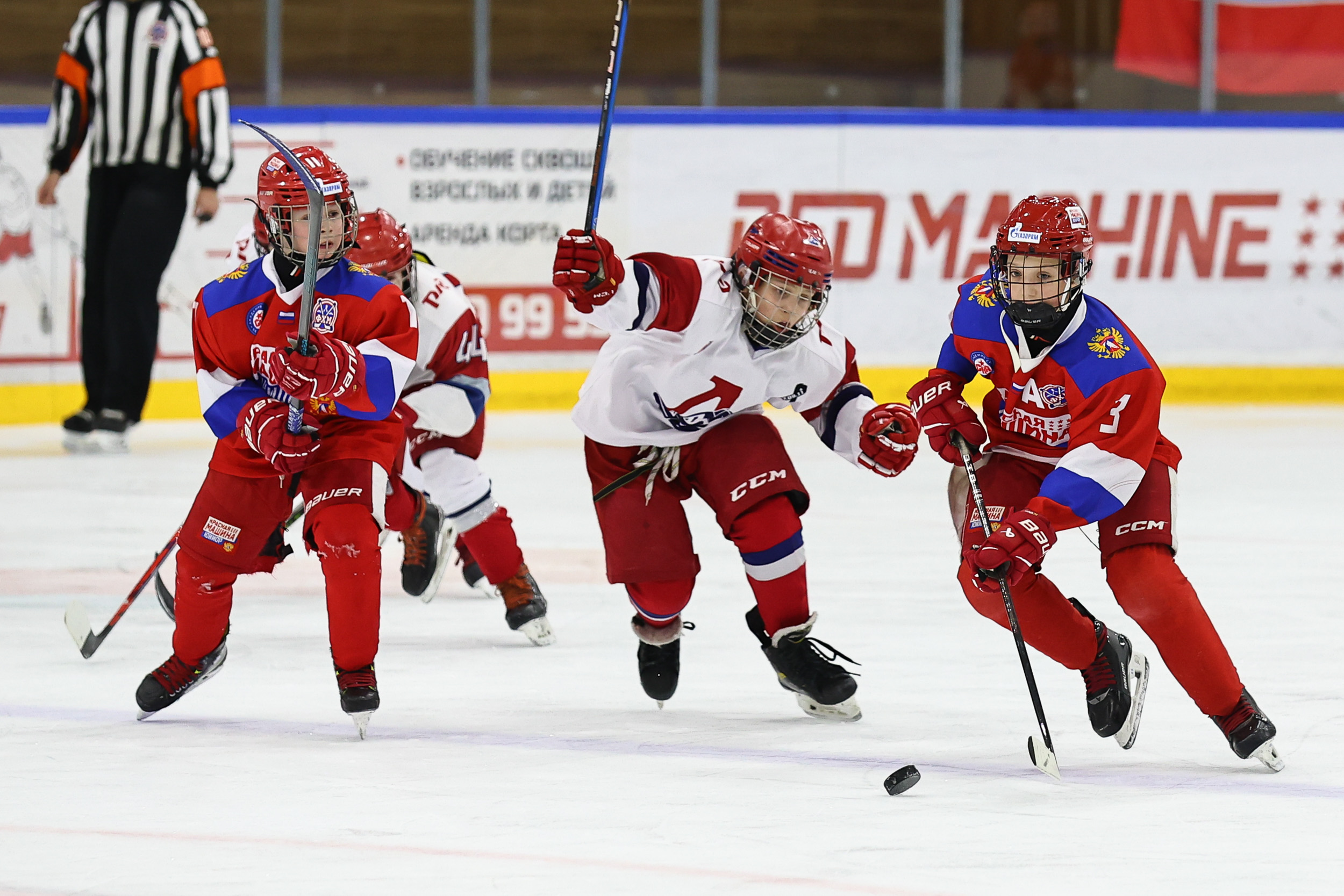 Фото: Красная машина Юниор-2014 – Локомотив 2014 – 1:2