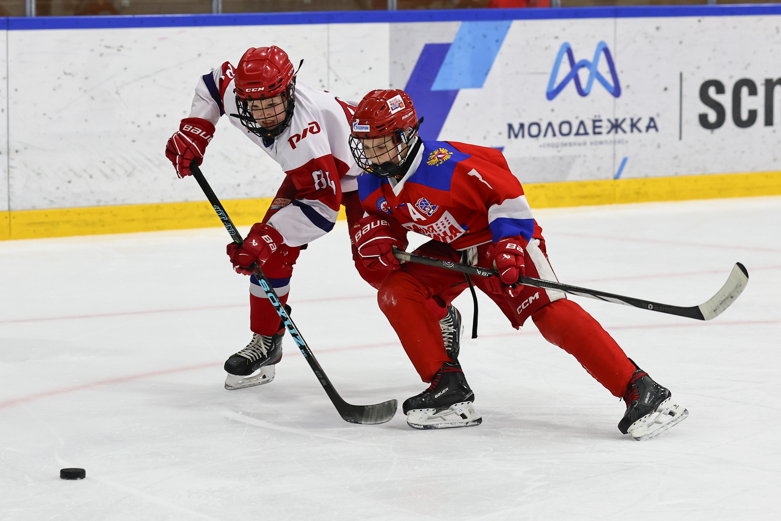 Фото: Красная машина Юниор-2014 – Локомотив 2014 – 1:2