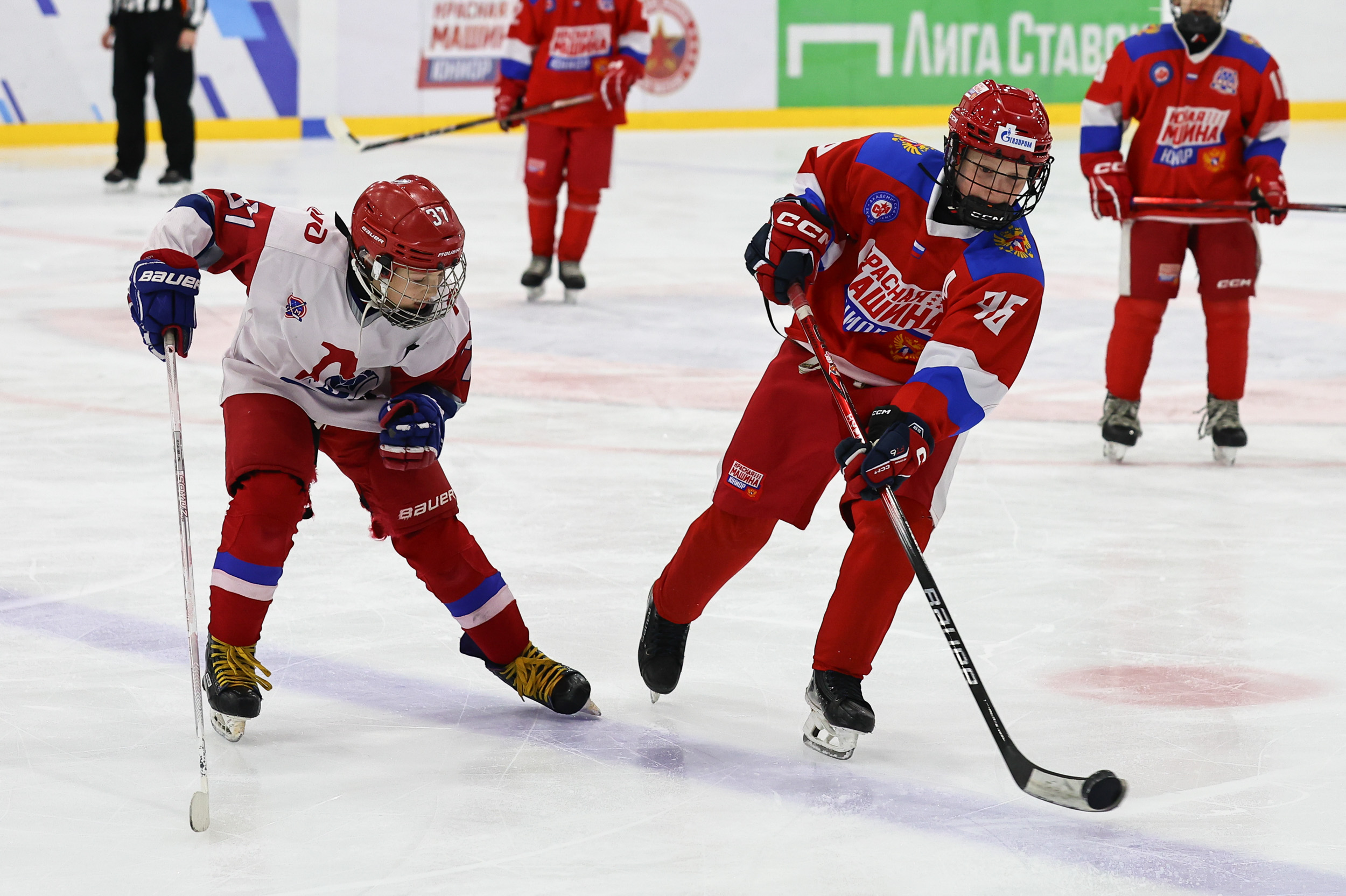 Фото: Красная машина Юниор-2014 – Локомотив 2014 – 1:2