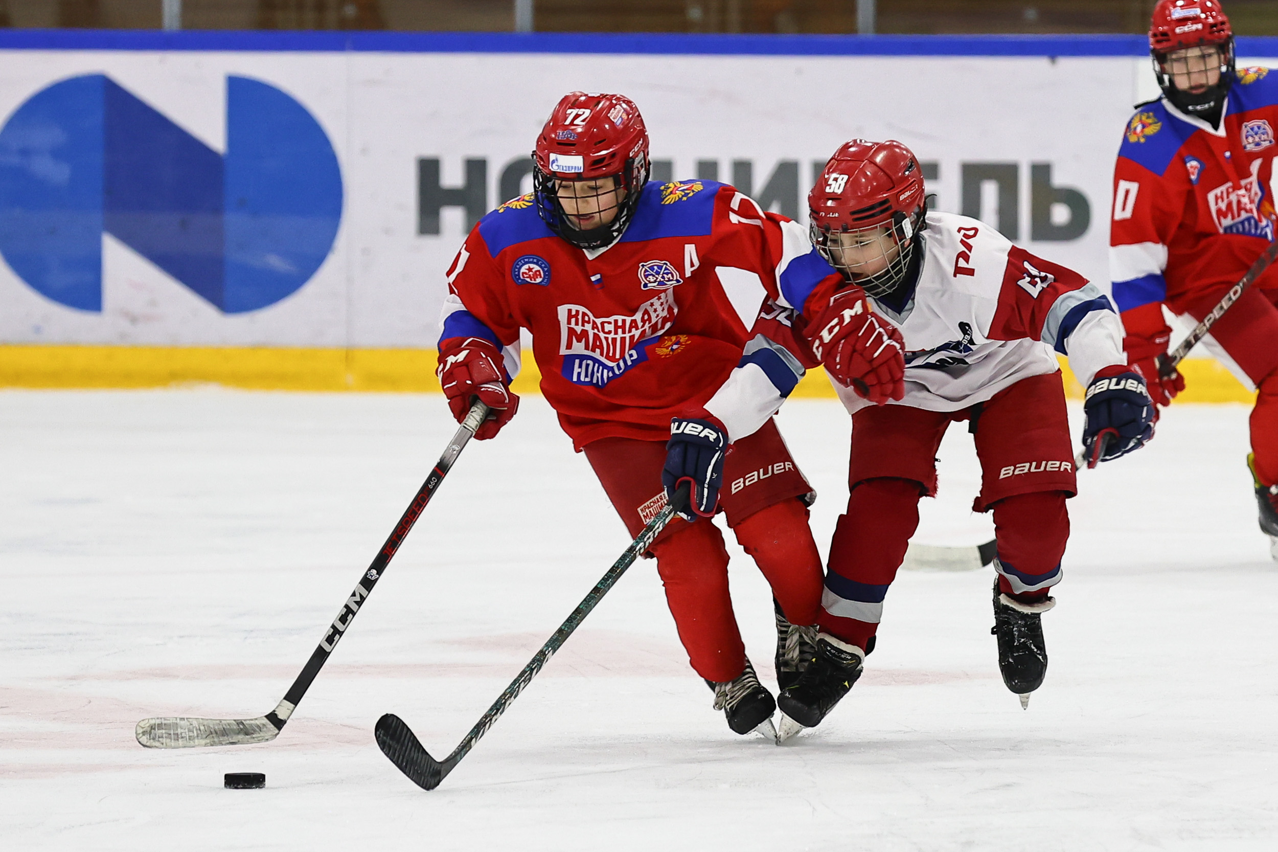 Фото: Красная машина Юниор-2014 – Локомотив 2014 – 1:2