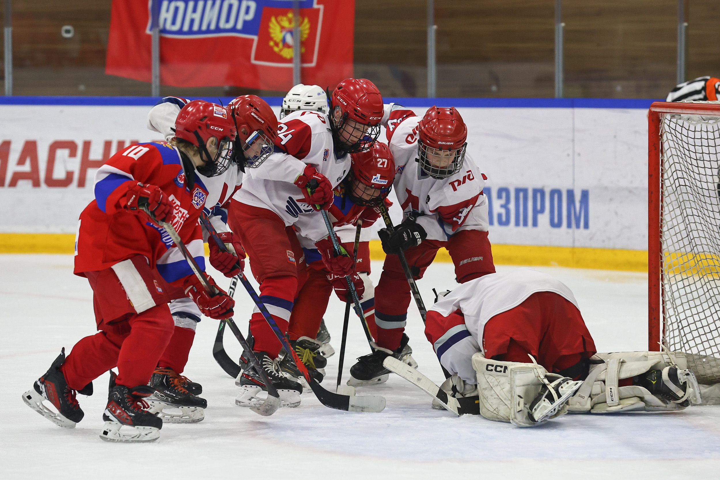 Фото: Красная машина Юниор-2014 – Локомотив 2014 – 1:2