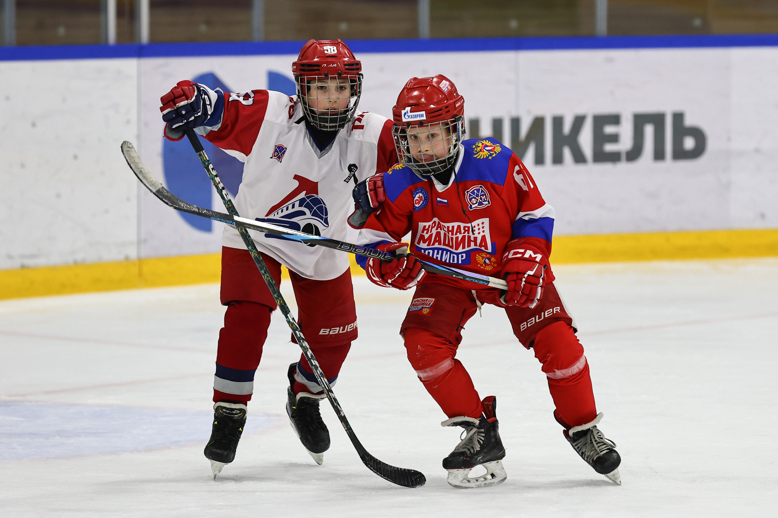 Фото: Красная машина Юниор-2014 – Локомотив 2014 – 1:2