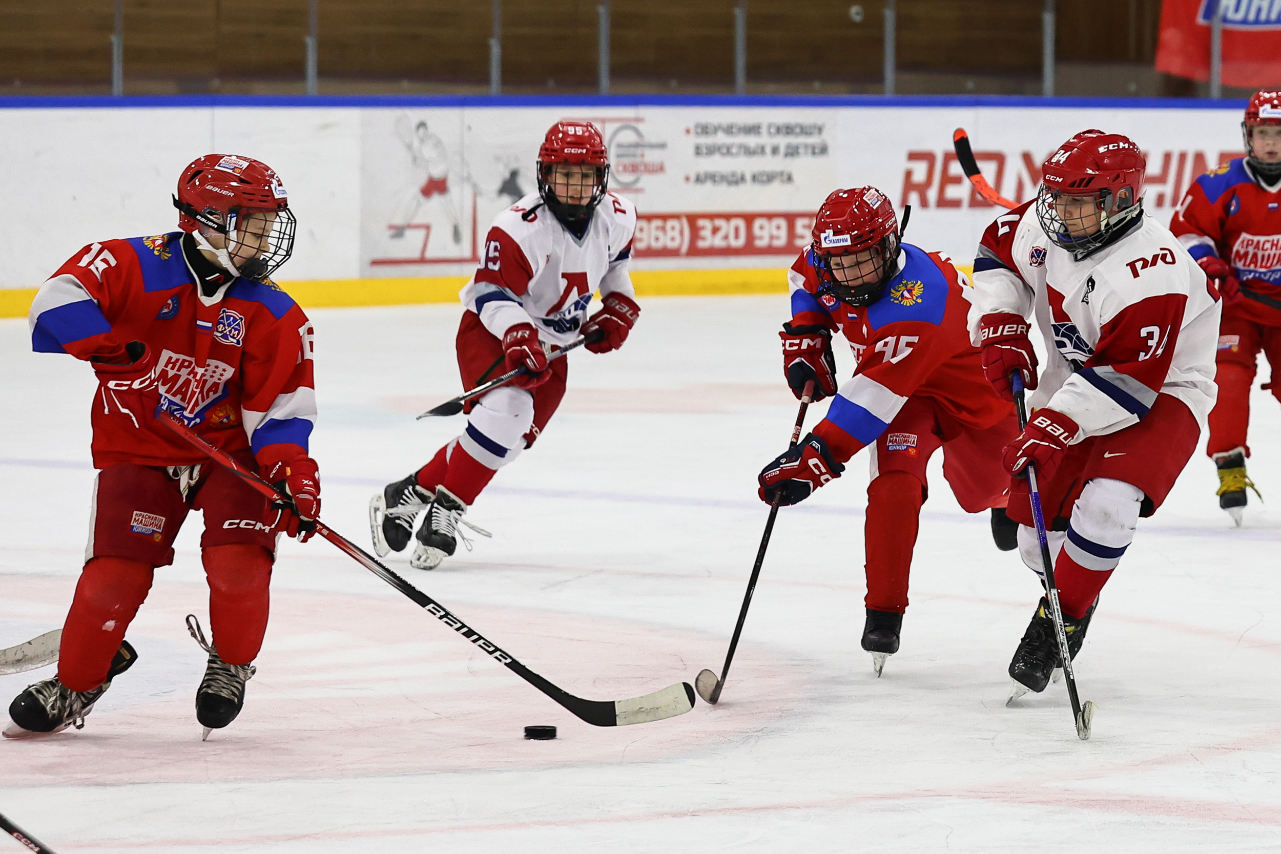 Фото: Красная машина Юниор-2014 – Локомотив 2014 – 1:2