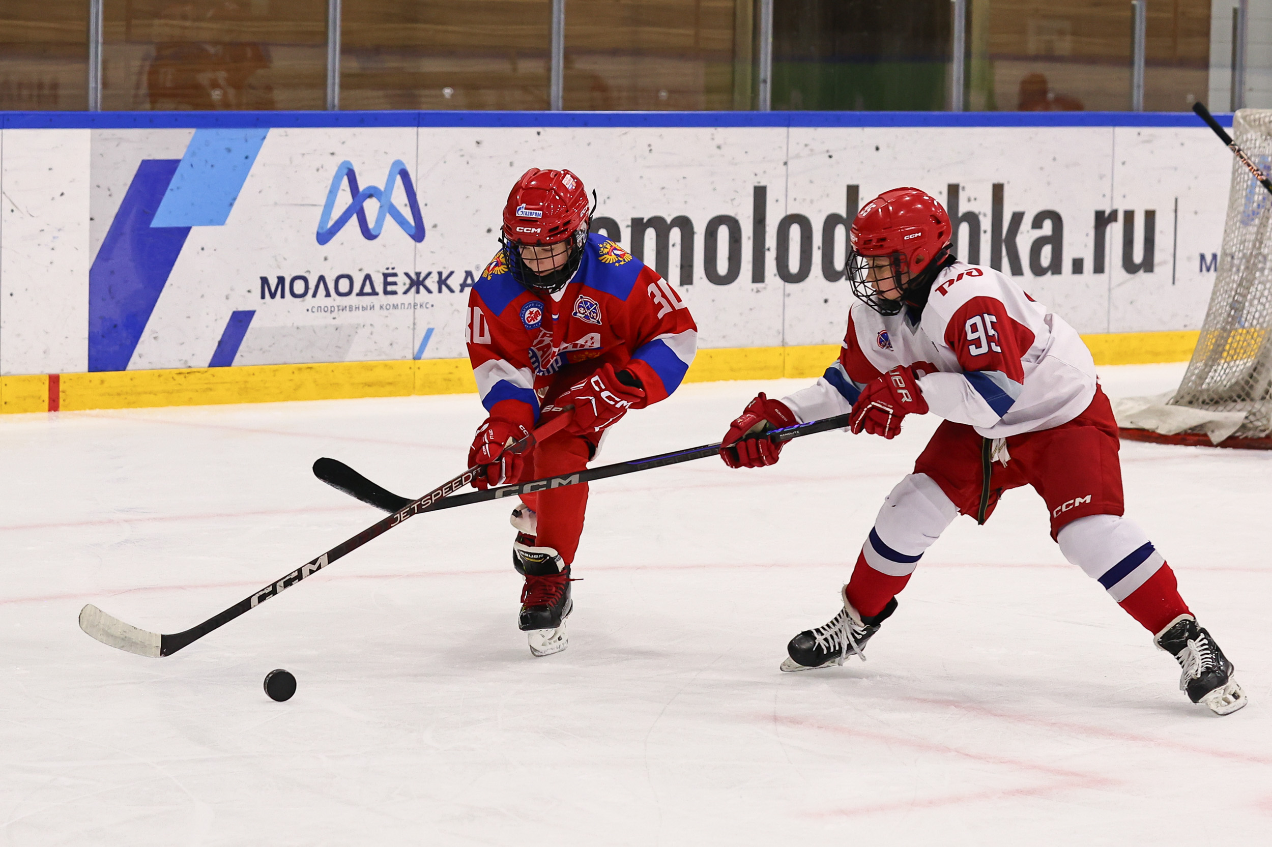 Фото: Красная машина Юниор-2014 – Локомотив 2014 – 1:2