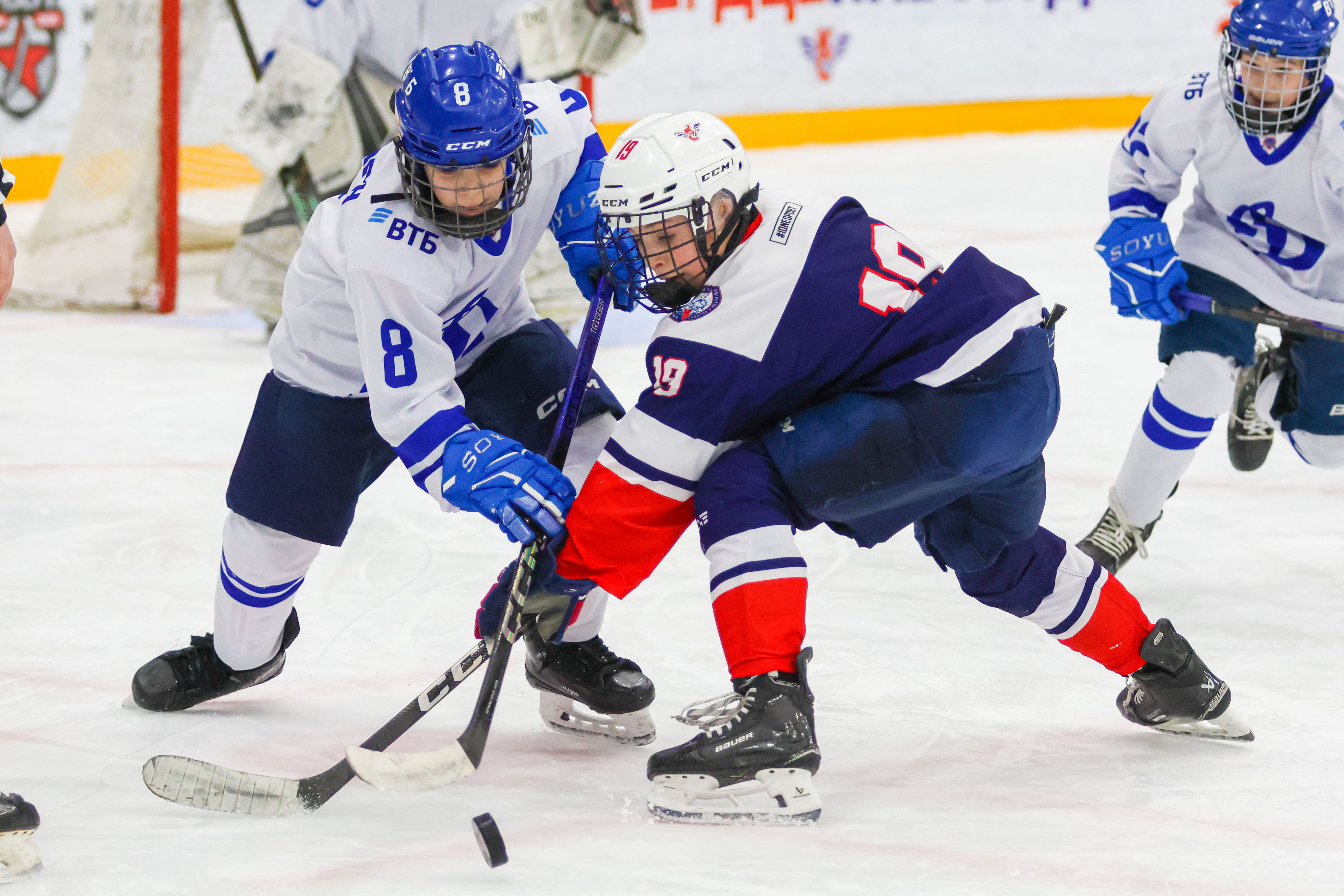 Фото: Крылья Советов-2013 – Динамо – 6:3