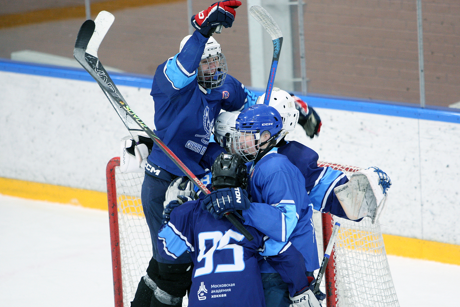 Фото: Синяя птица-2009 – Химик – 3:2 