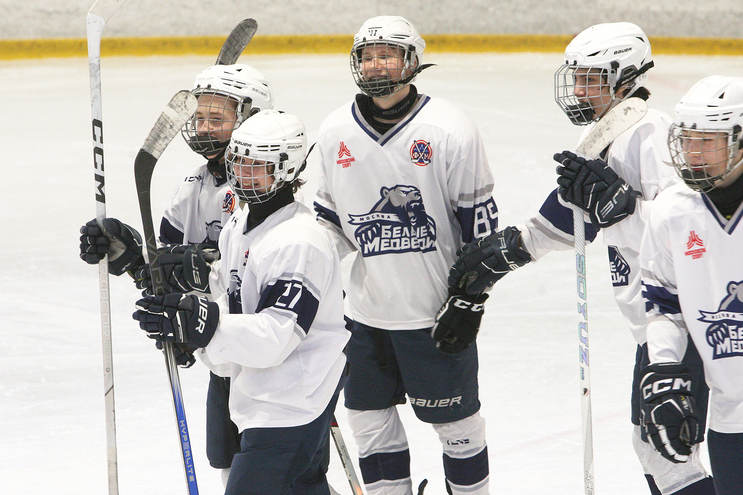 Фото: МАХ-2011 – Белые медведи – 8:3