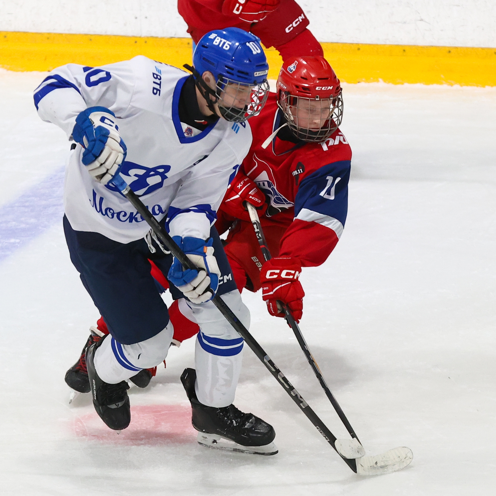 Фото: Локомотив-2011 – Динамо – 1:2