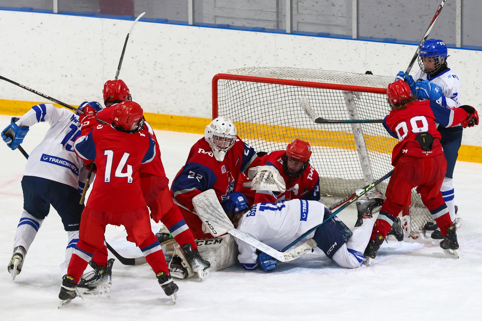 Фото: Локомотив-2011 – Динамо – 1:2