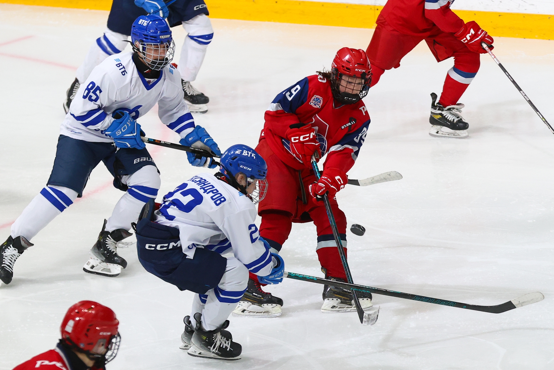 Фото: Локомотив-2011 – Динамо – 1:2