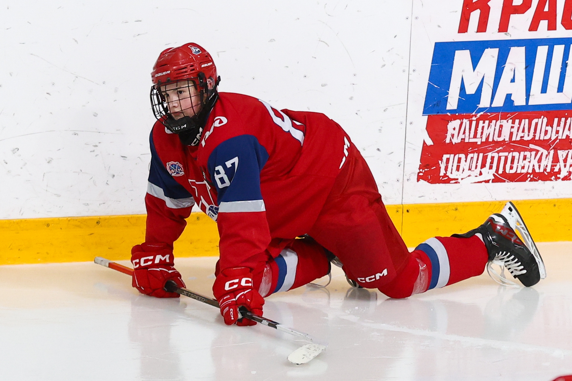 Фото: Локомотив-2011 – Динамо – 1:2