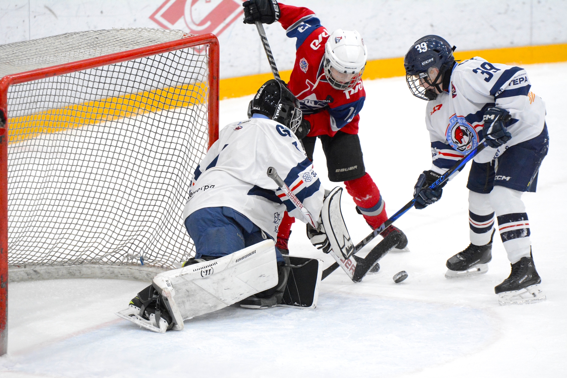 Фото: Локомотив-2004 – Академия Харламова-2014 – 4:4