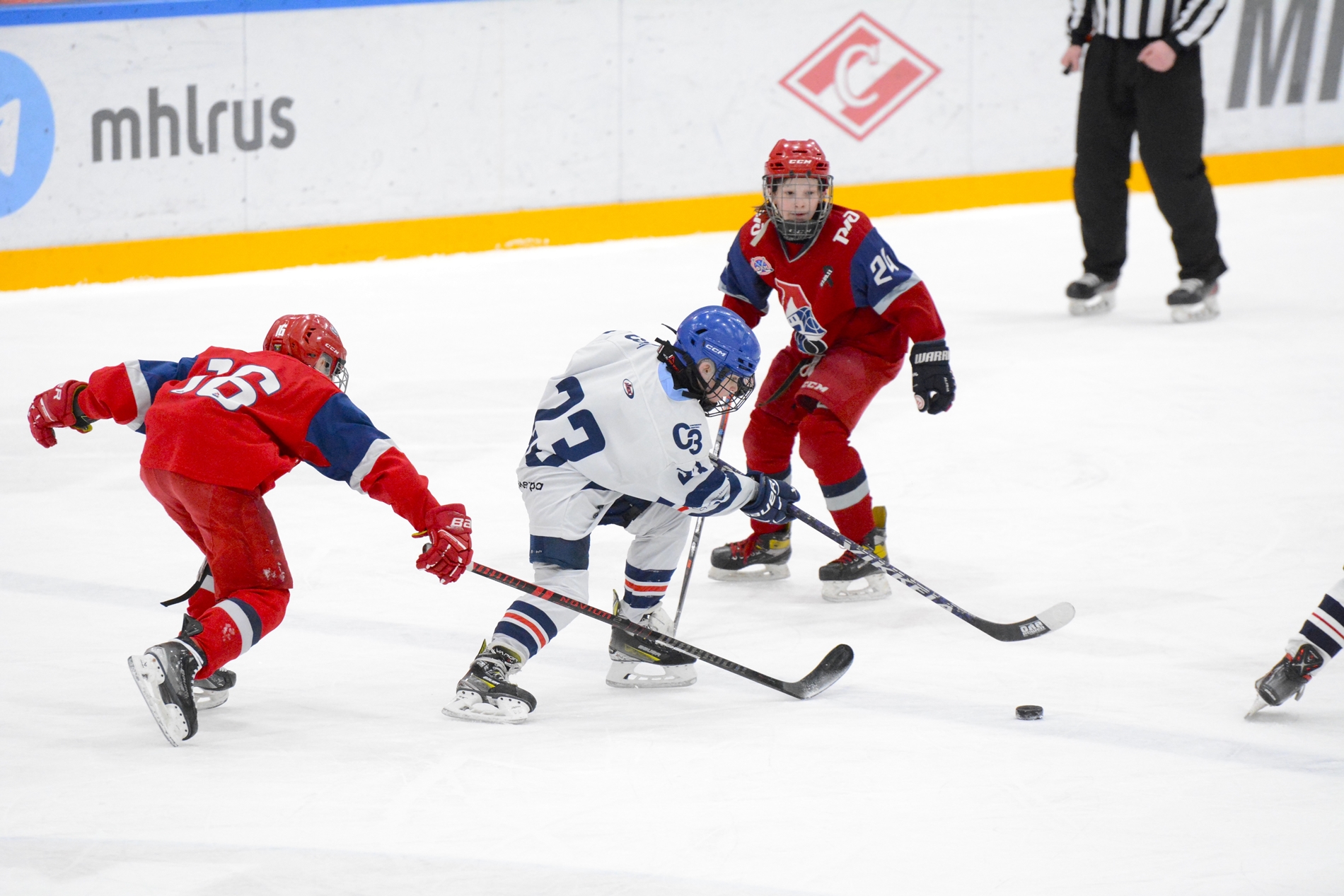 Фото: Локомотив-2004 – Академия Харламова-2014 – 4:4