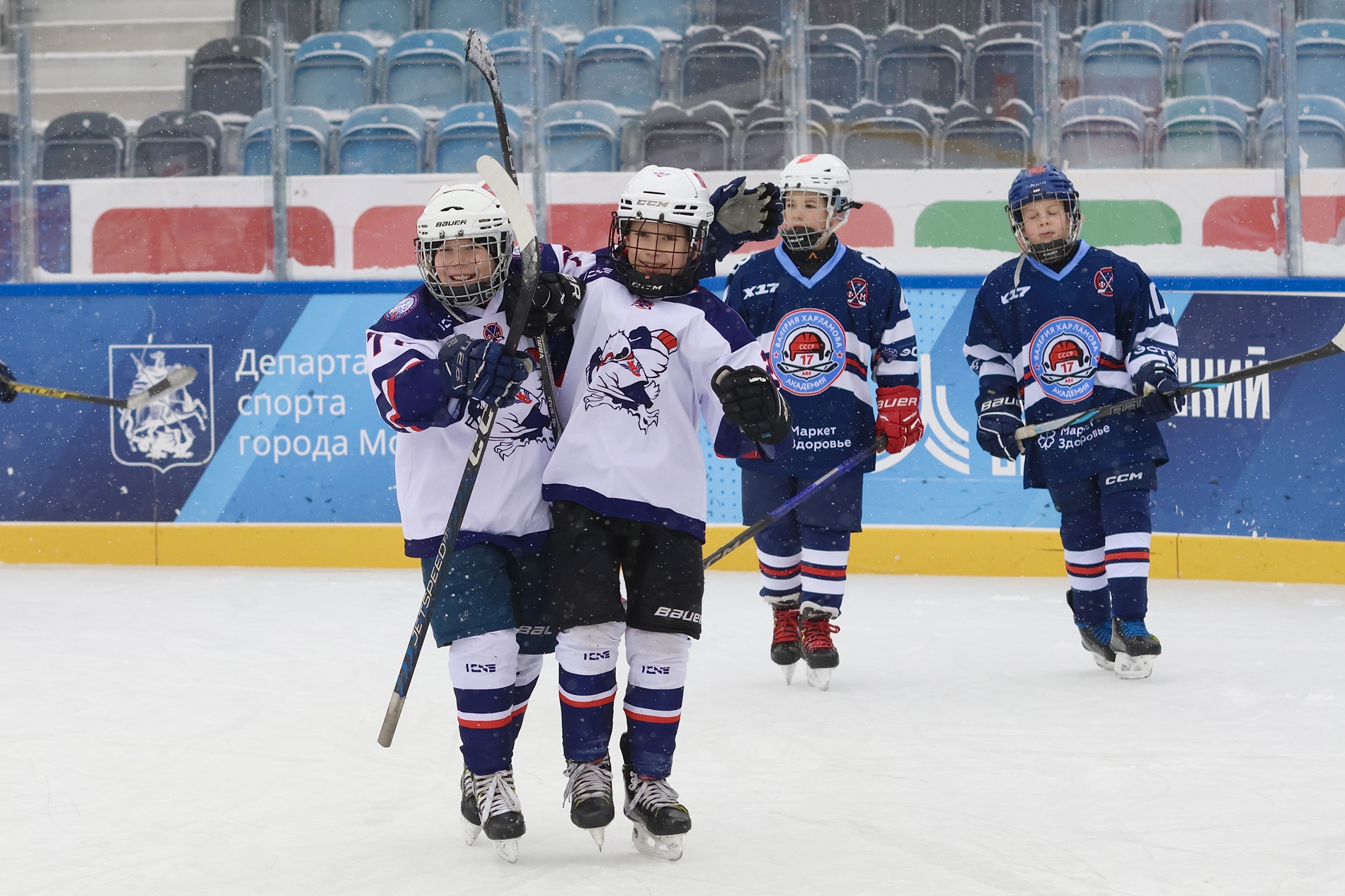 Фото: Академия Харламова-2015 – Крылья Советов – 7:13. Зимняя классика ФХМ