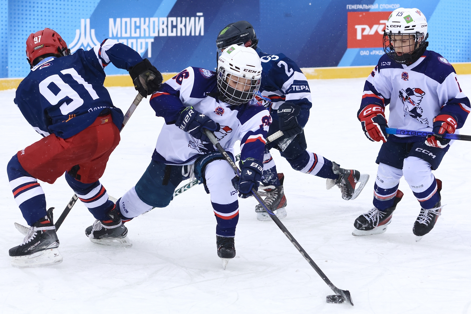 Фото: Академия Харламова-2015 – Крылья Советов – 7:13. Зимняя классика ФХМ