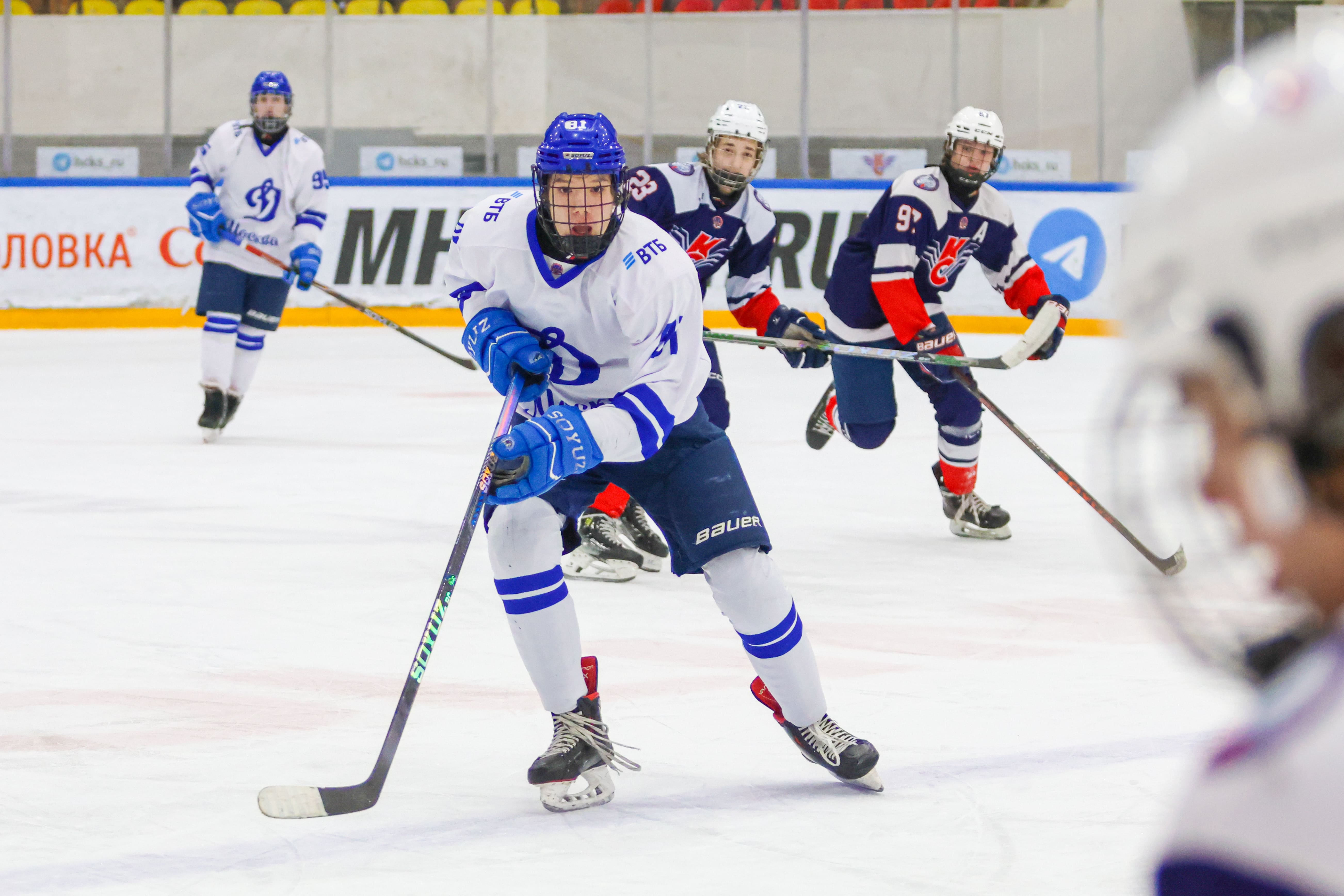 Фото: Крылья Советов-2009 – Динамо – 2:3