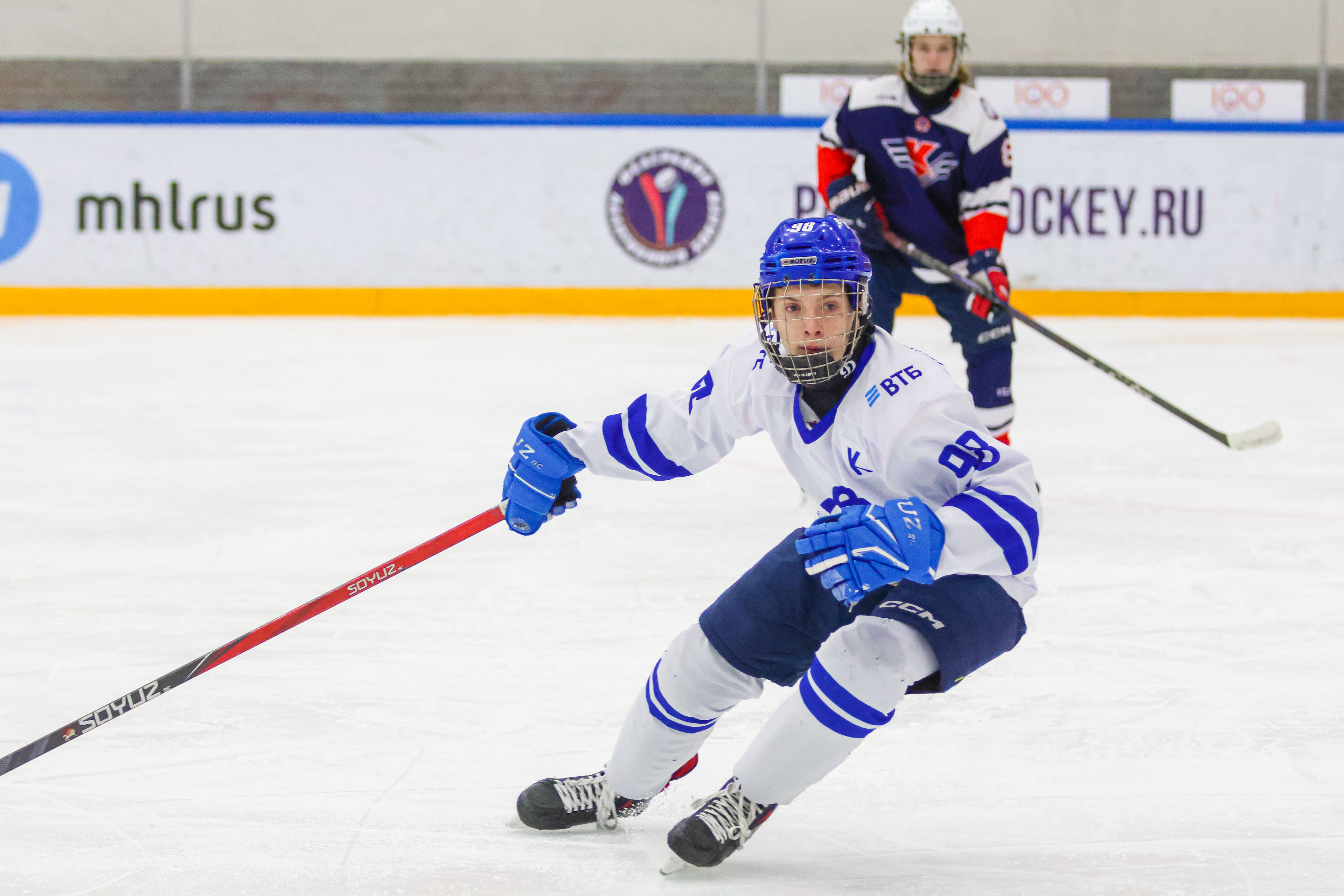 Фото: Крылья Советов-2009 – Динамо – 2:3