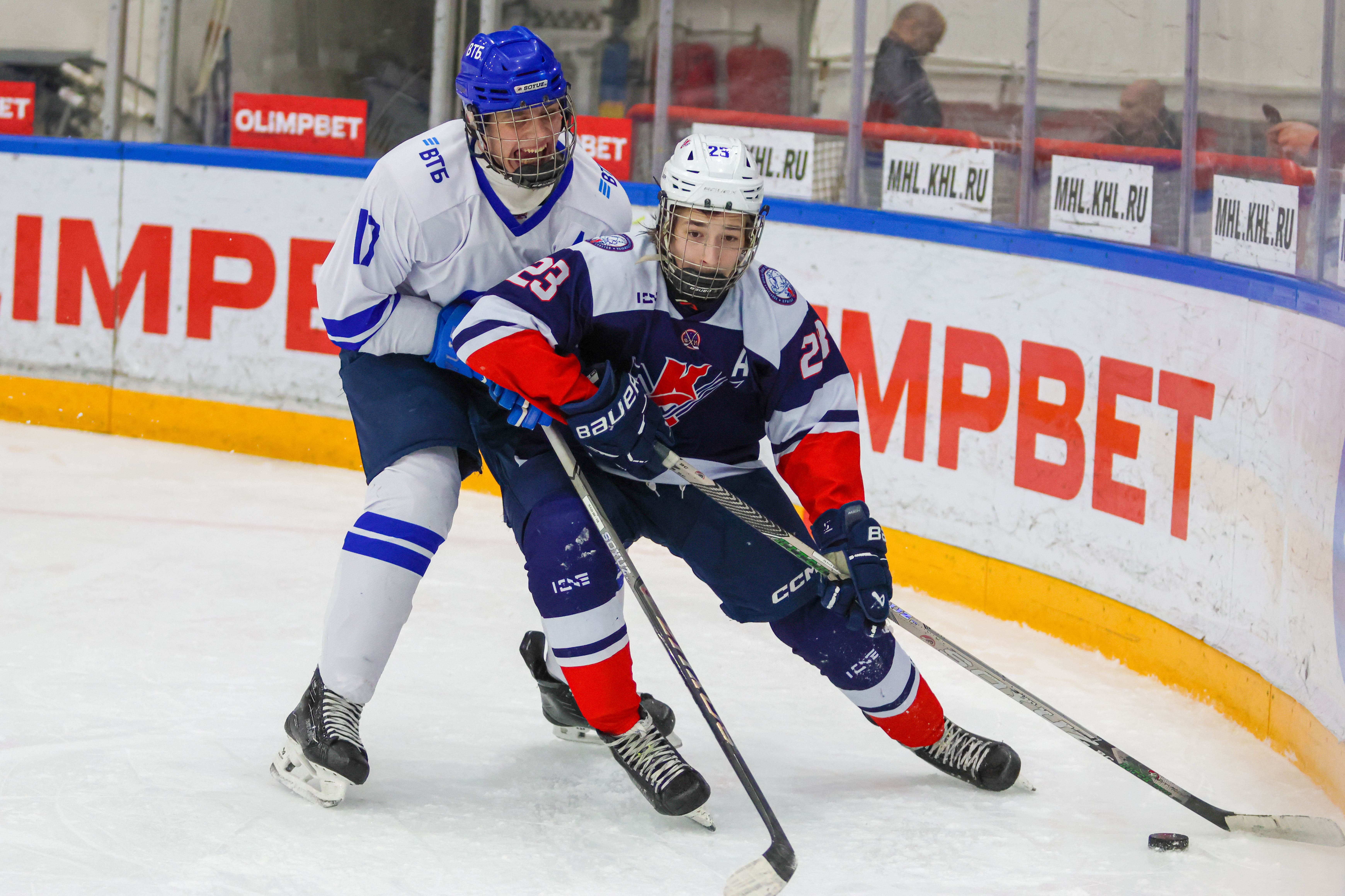 Фото: Крылья Советов-2009 – Динамо – 2:3