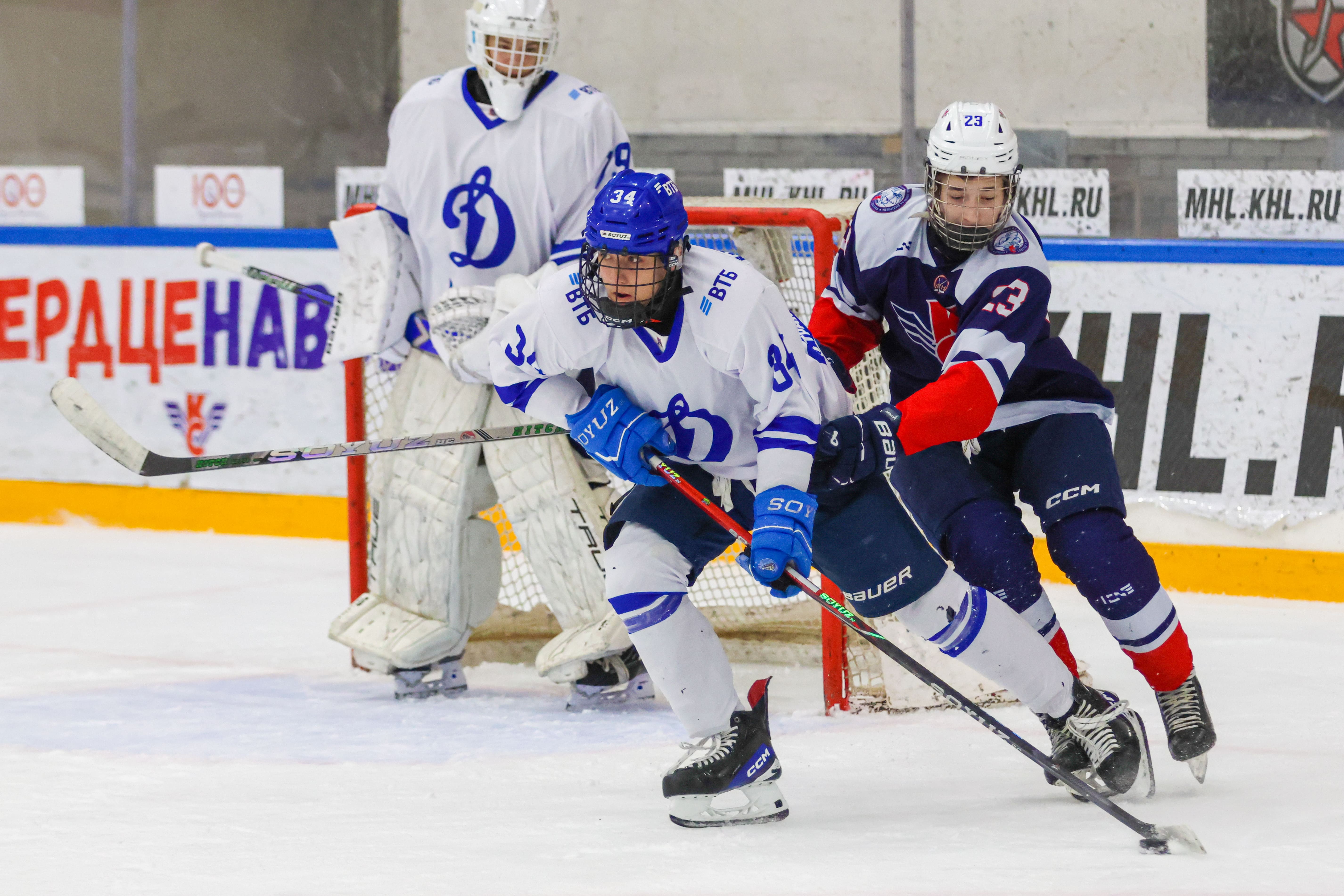 Фото: Крылья Советов-2009 – Динамо – 2:3